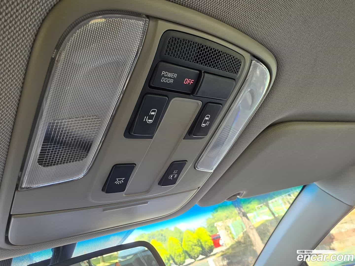 Canival Kia 2017.9-OPTION-015