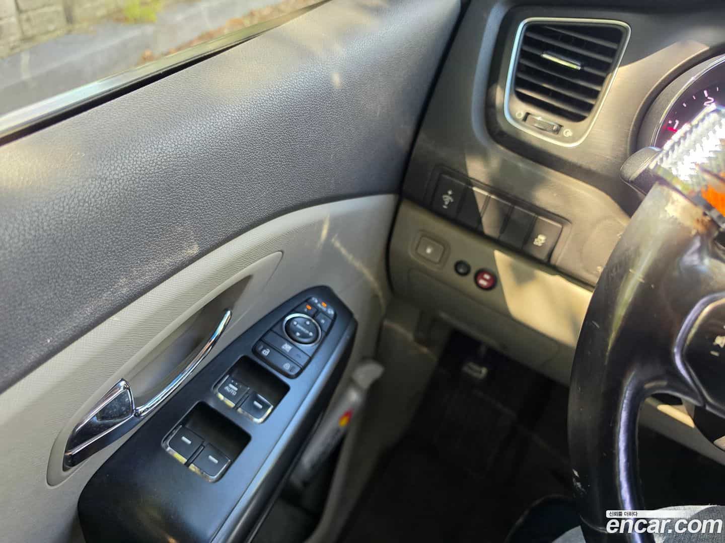 Canival Kia 2017.9-OPTION-020