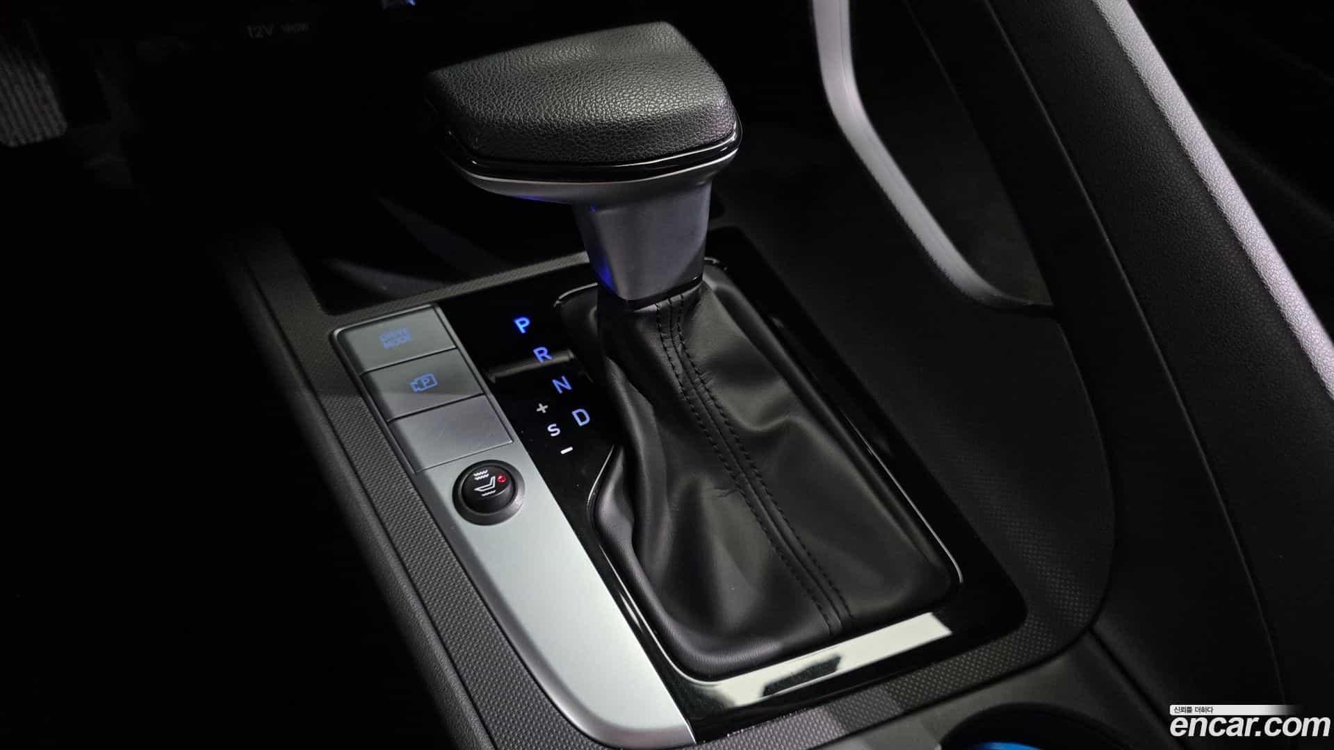 AVANTE Hyundai 2021.6-INNER-009