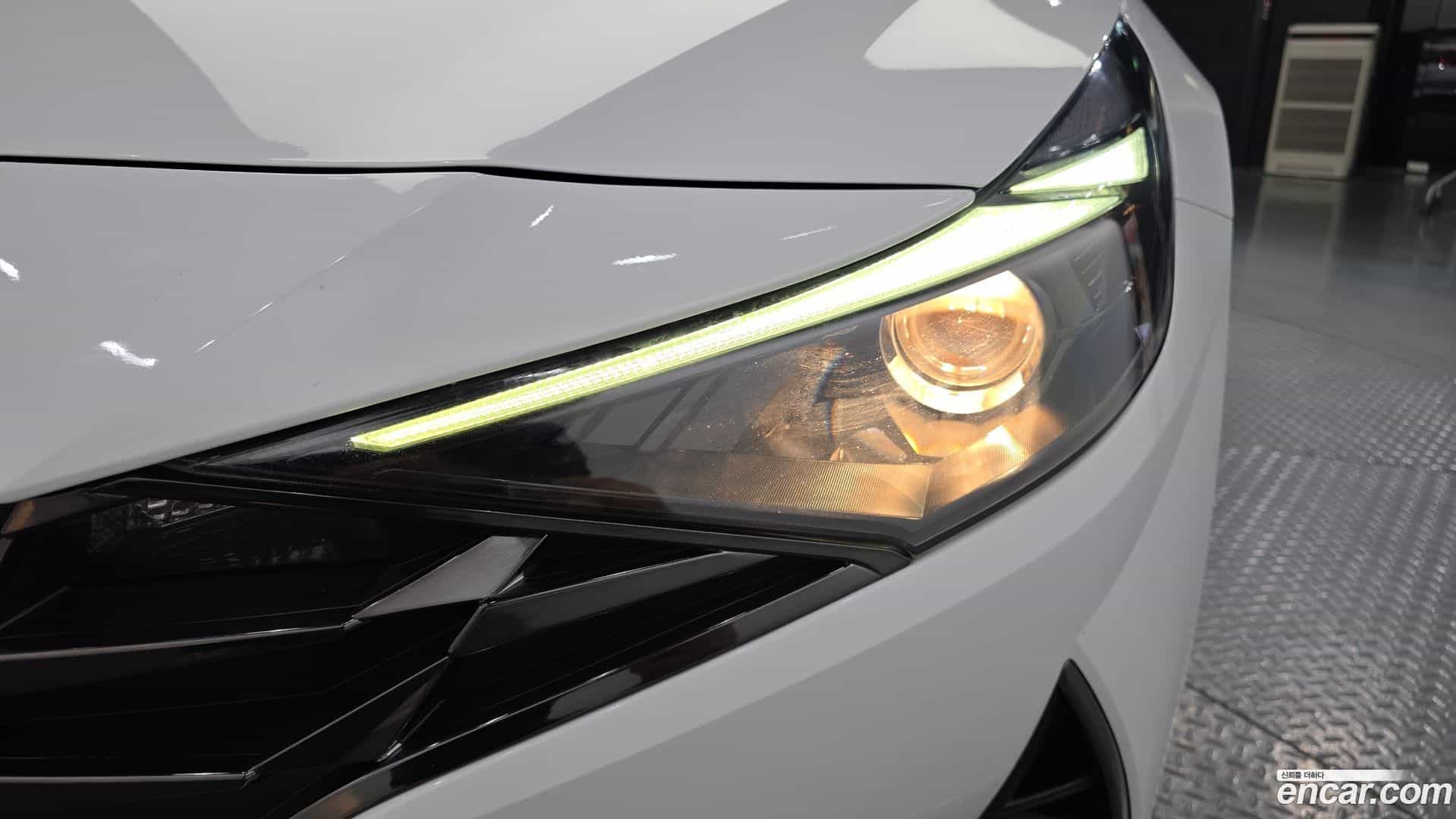 AVANTE Hyundai 2021.6-OUTER-032