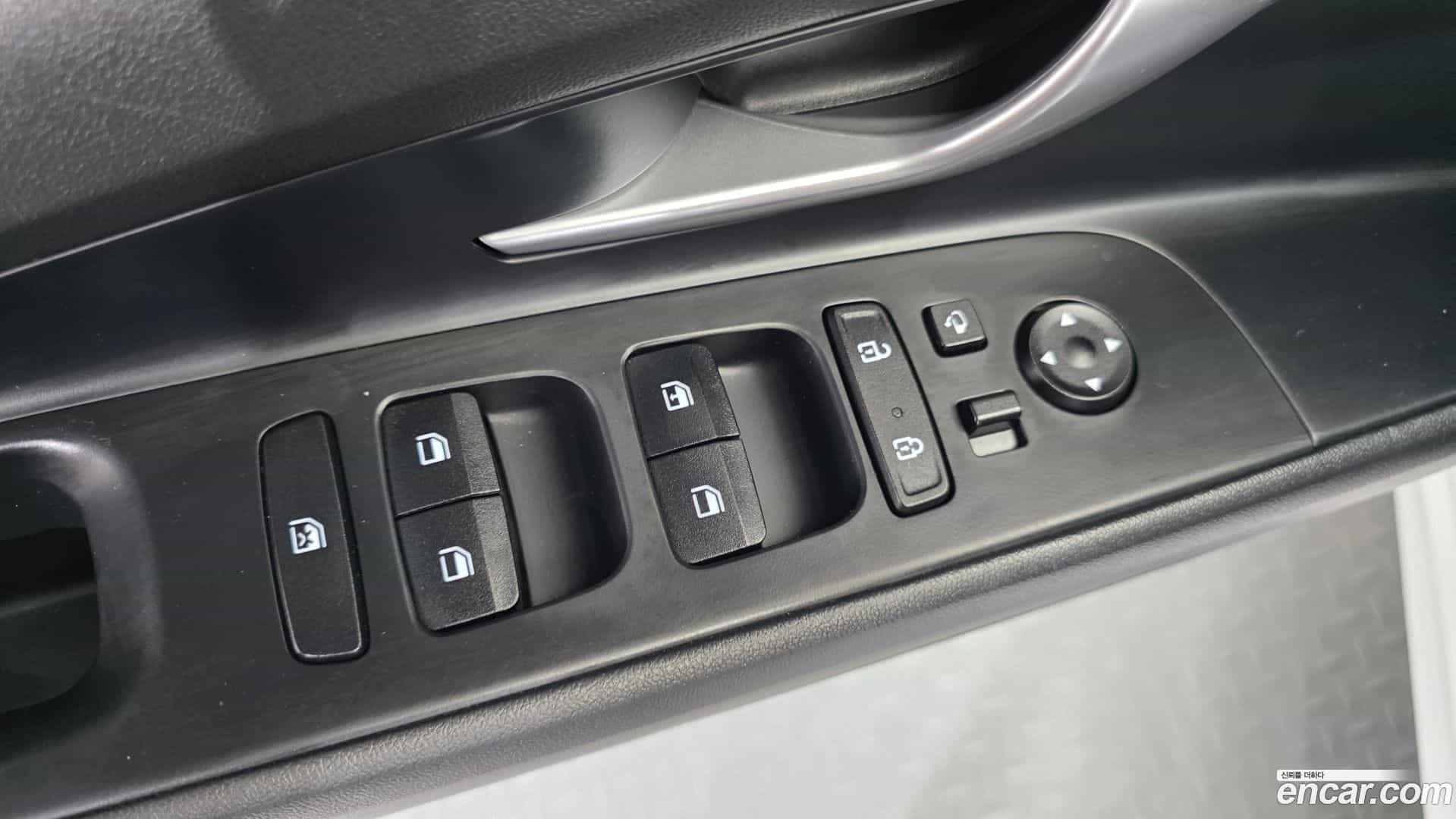 AVANTE Hyundai 2021.6-OPTION-043