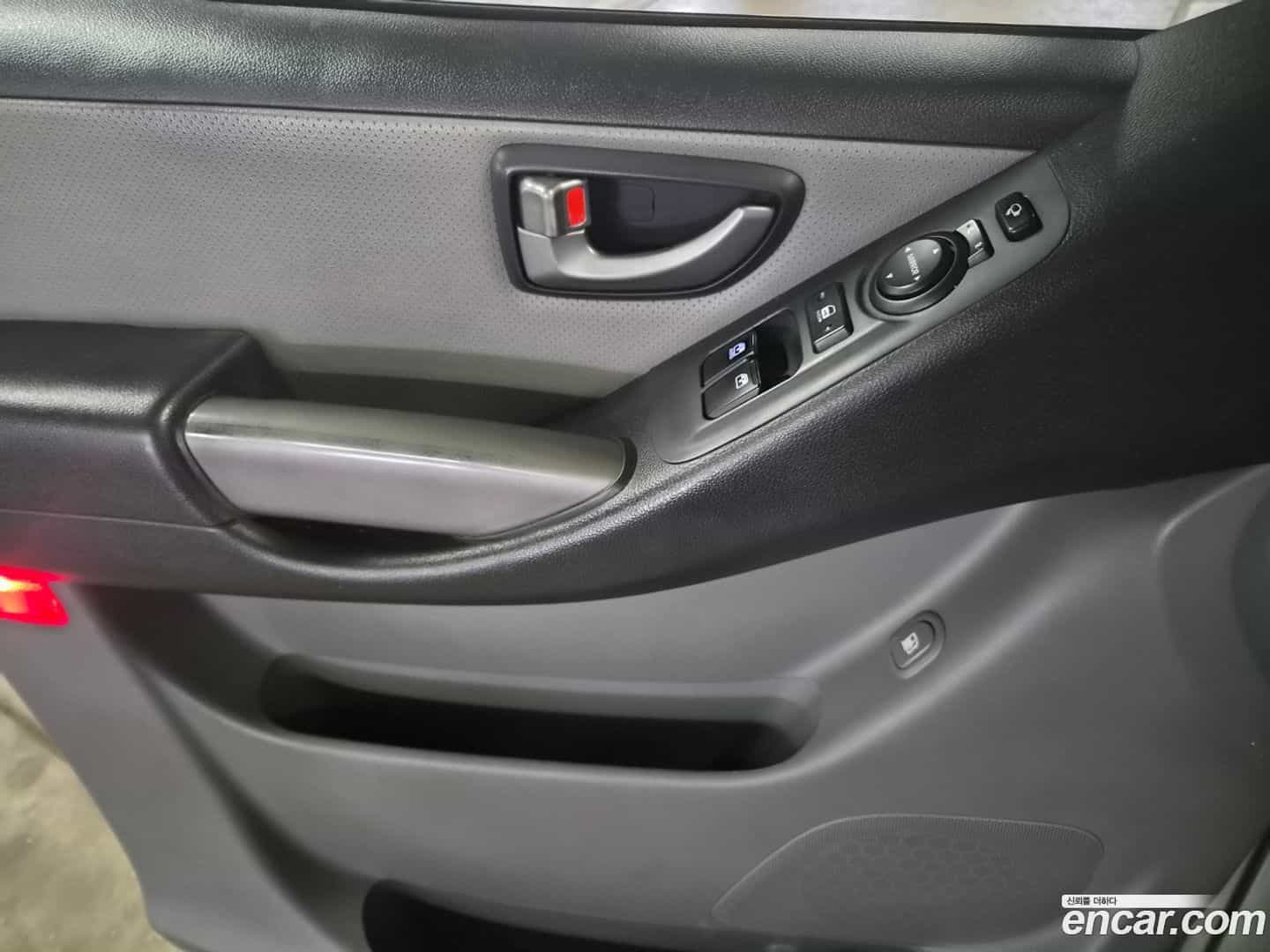 Starex Hyundai 2019.5-INNER-009