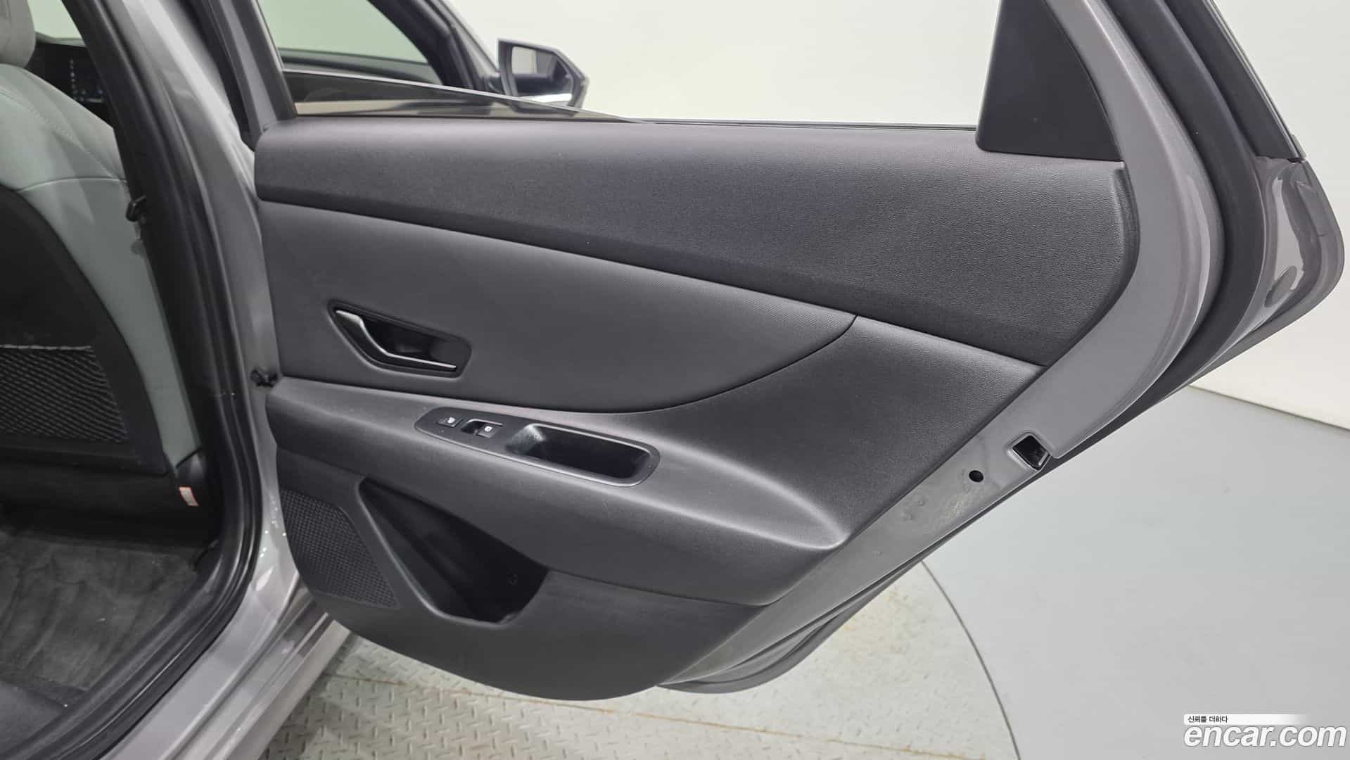 AVANTE Hyundai 2023.7-INNER-035