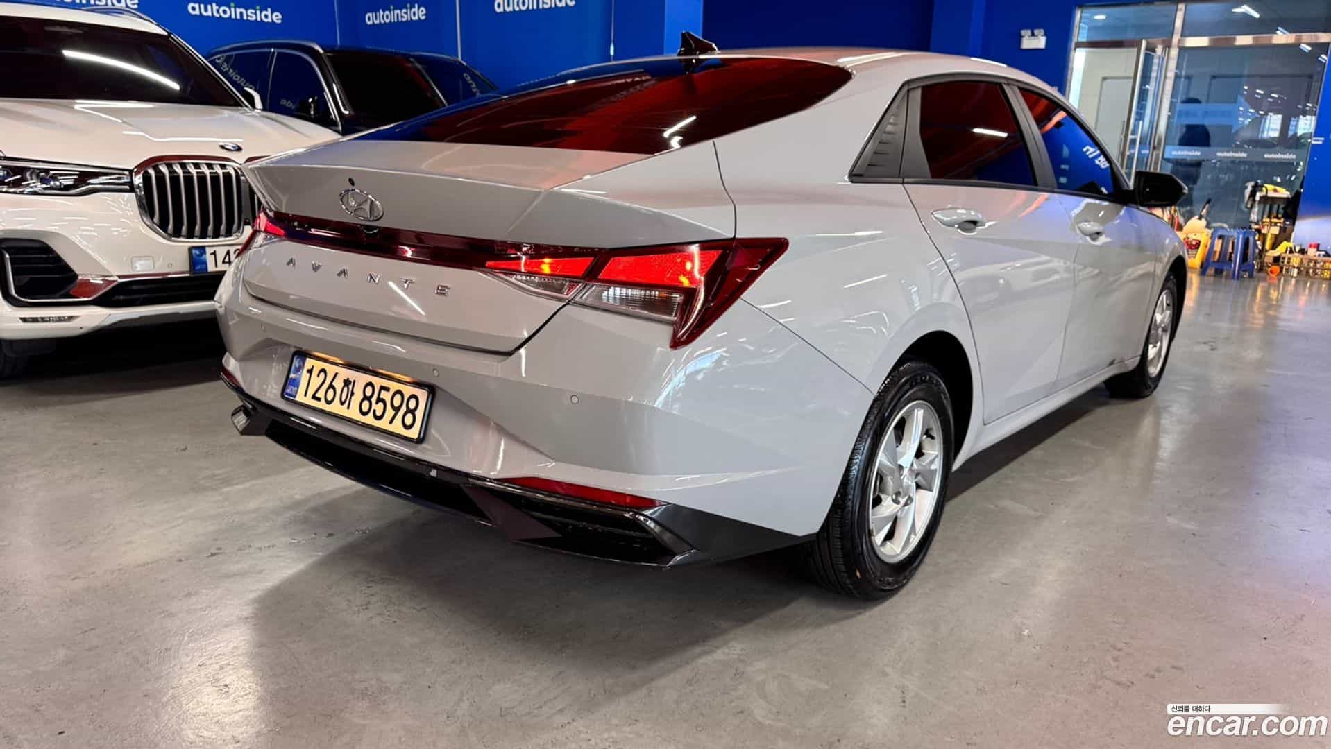 AVANTE Hyundai 2022.6-OUTER-005