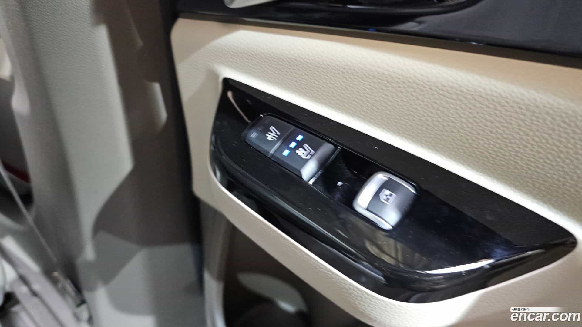 Canival Kia 2023.1-OPTION-021