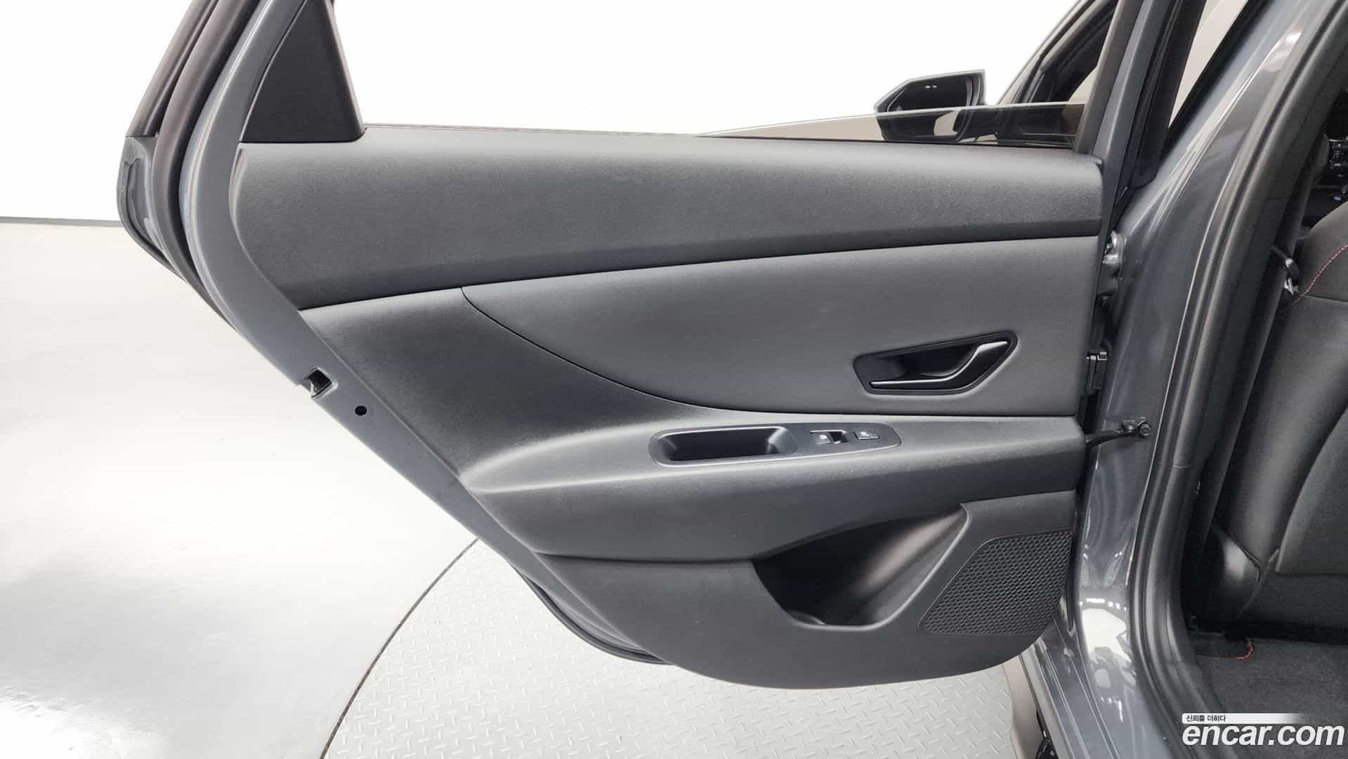 AVANTE Hyundai 2024.7-INNER-035