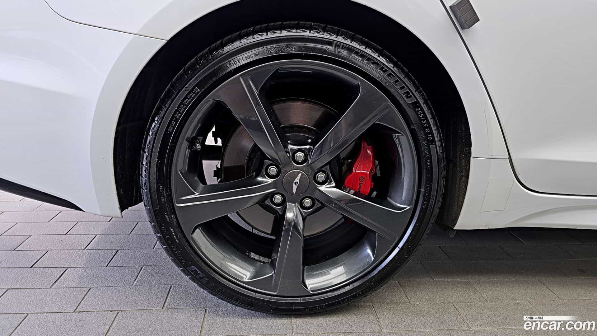 G70 Genesis 2020.3-OUTER-005