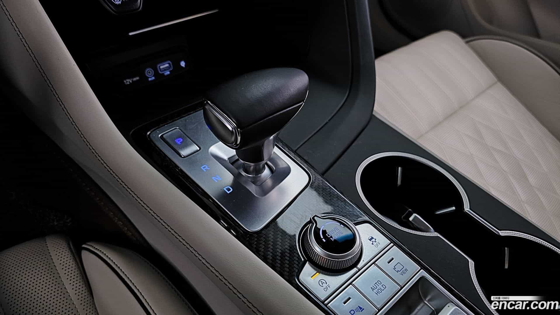 G70 Genesis 2020.3-INNER-009