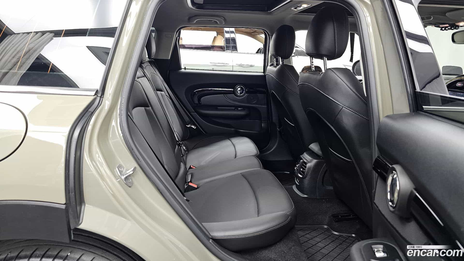 Clubman Mini 2019.9-OPTION-016
