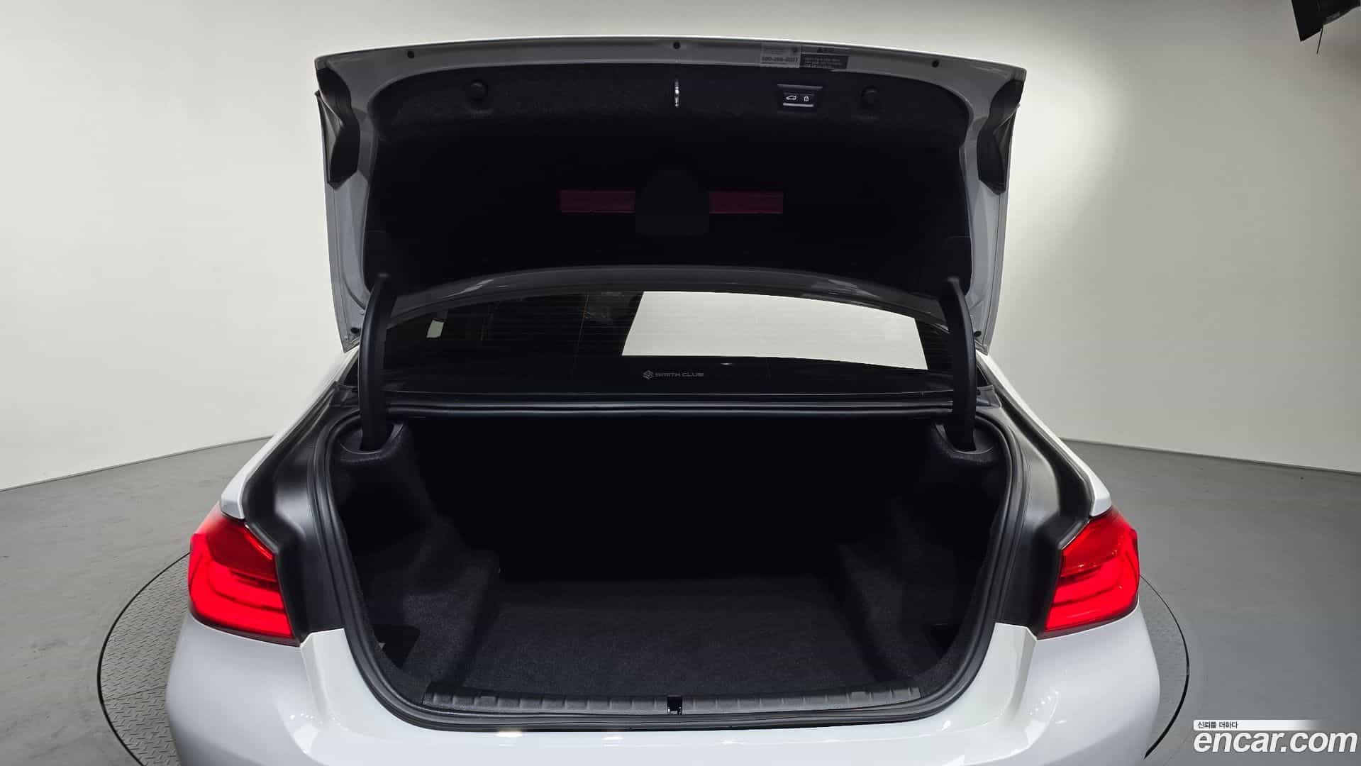 5-Series BMW 2018.6-OPTION-022