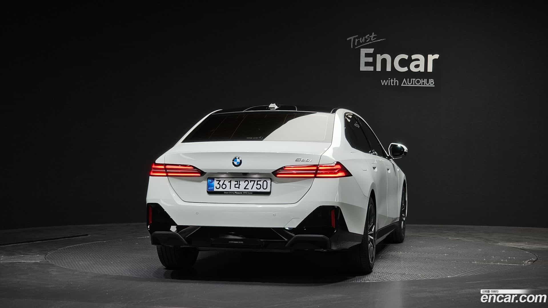 5-Series BMW 2025.8-OUTER-004
