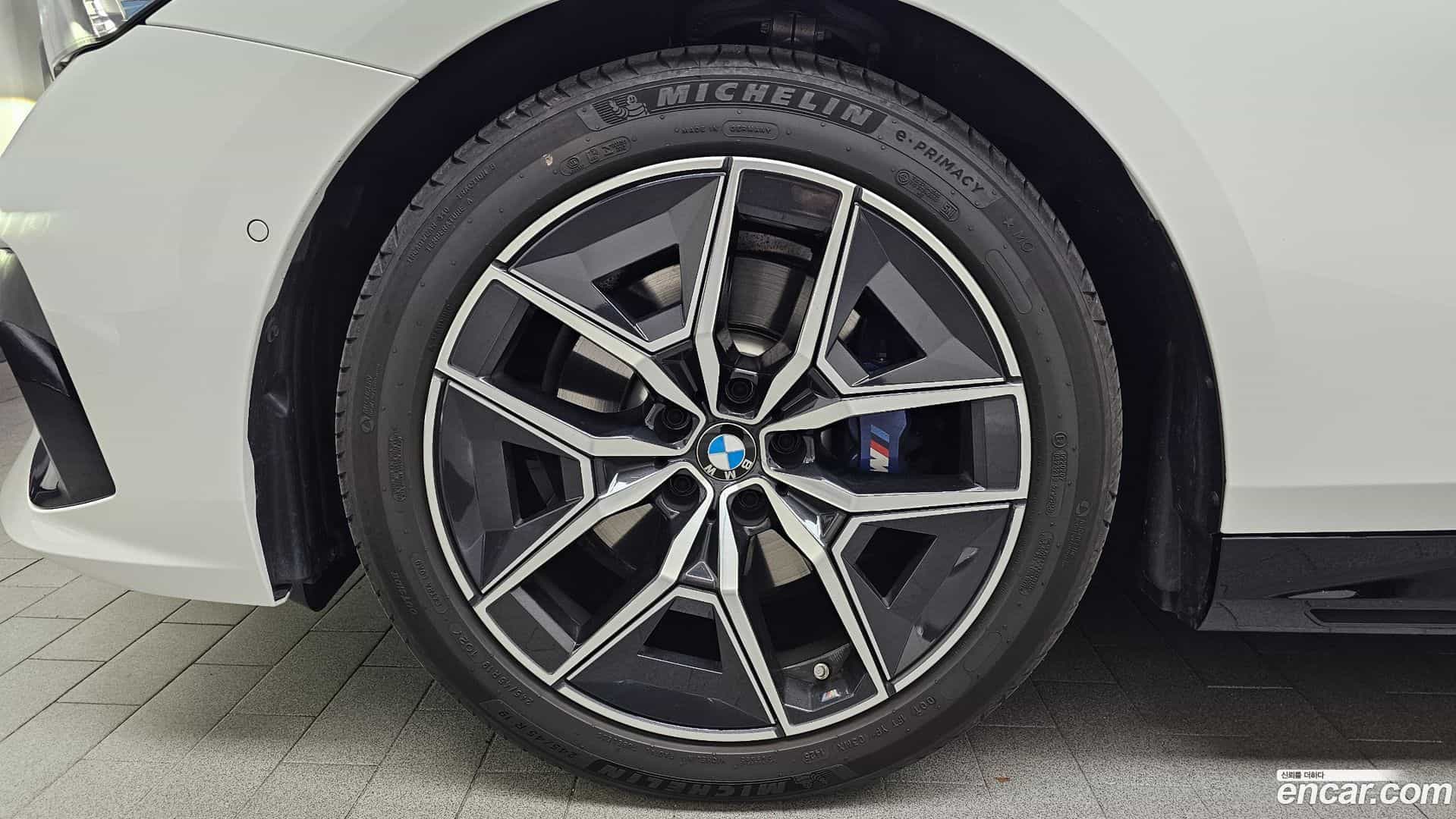 5-Series BMW 2025.8-OUTER-005