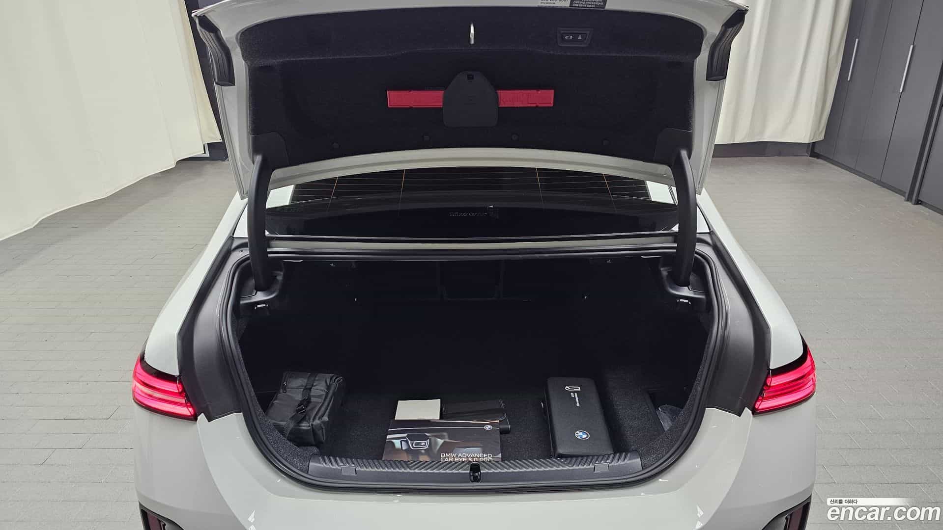 5-Series BMW 2025.8-OPTION-022