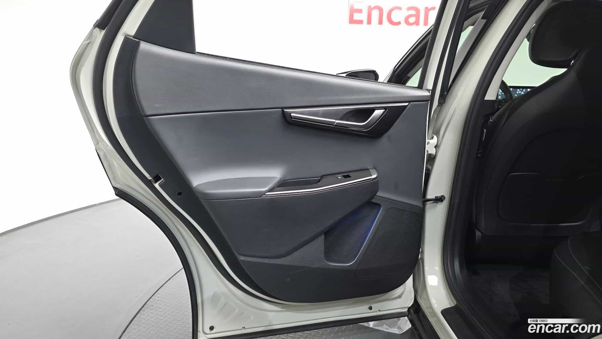 EV6 Kia 2025.1-INNER-035