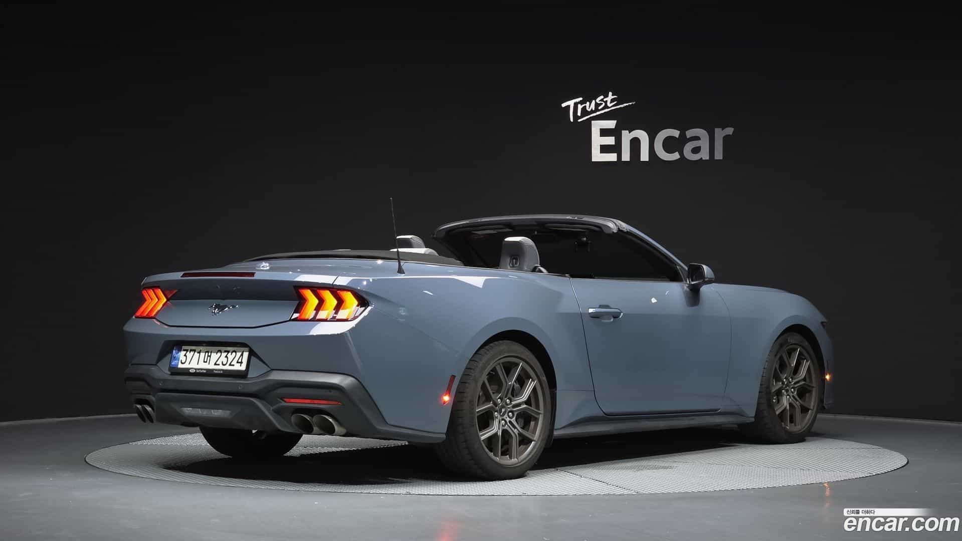 Mustang Ford 2024.1-OUTER-002