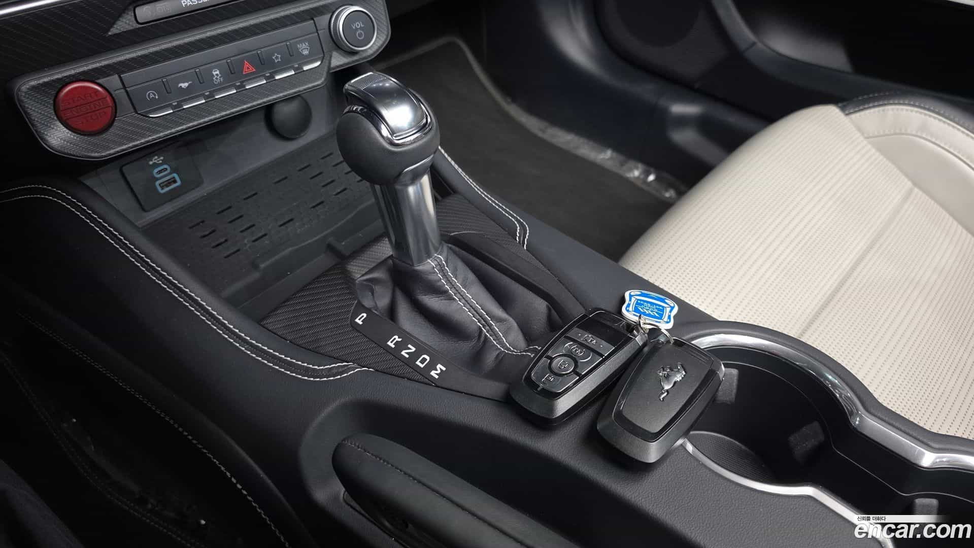 Mustang Ford 2024.1-INNER-009