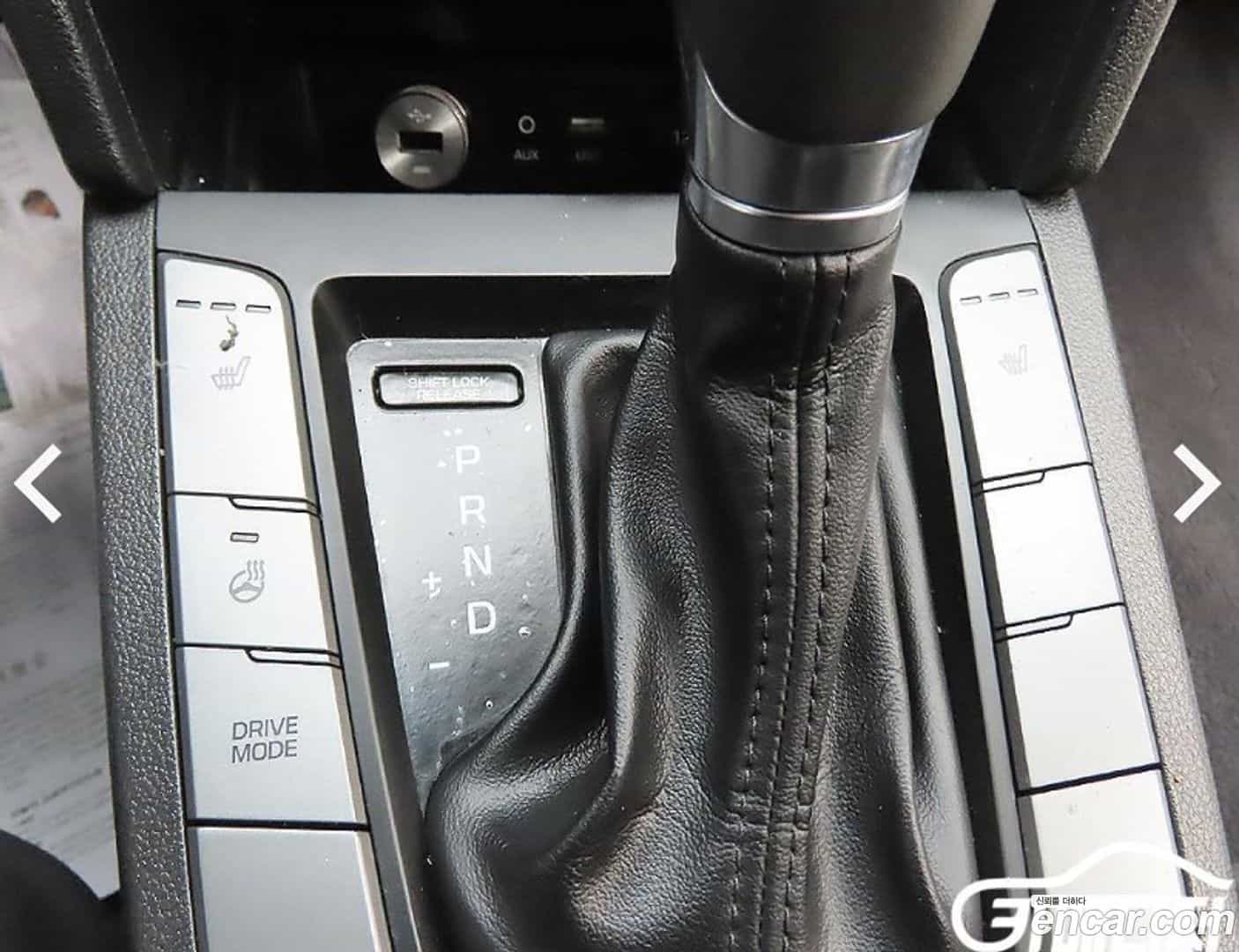 AVANTE Hyundai 2016.10-OPTION-021