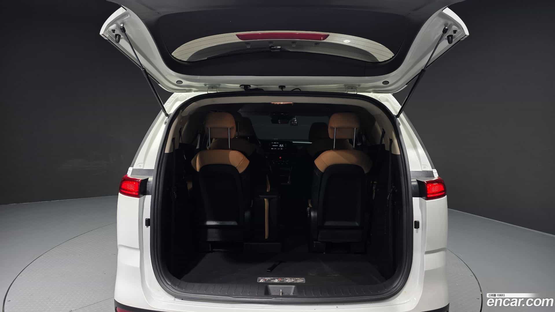 Canival Kia 2023.5-OPTION-024