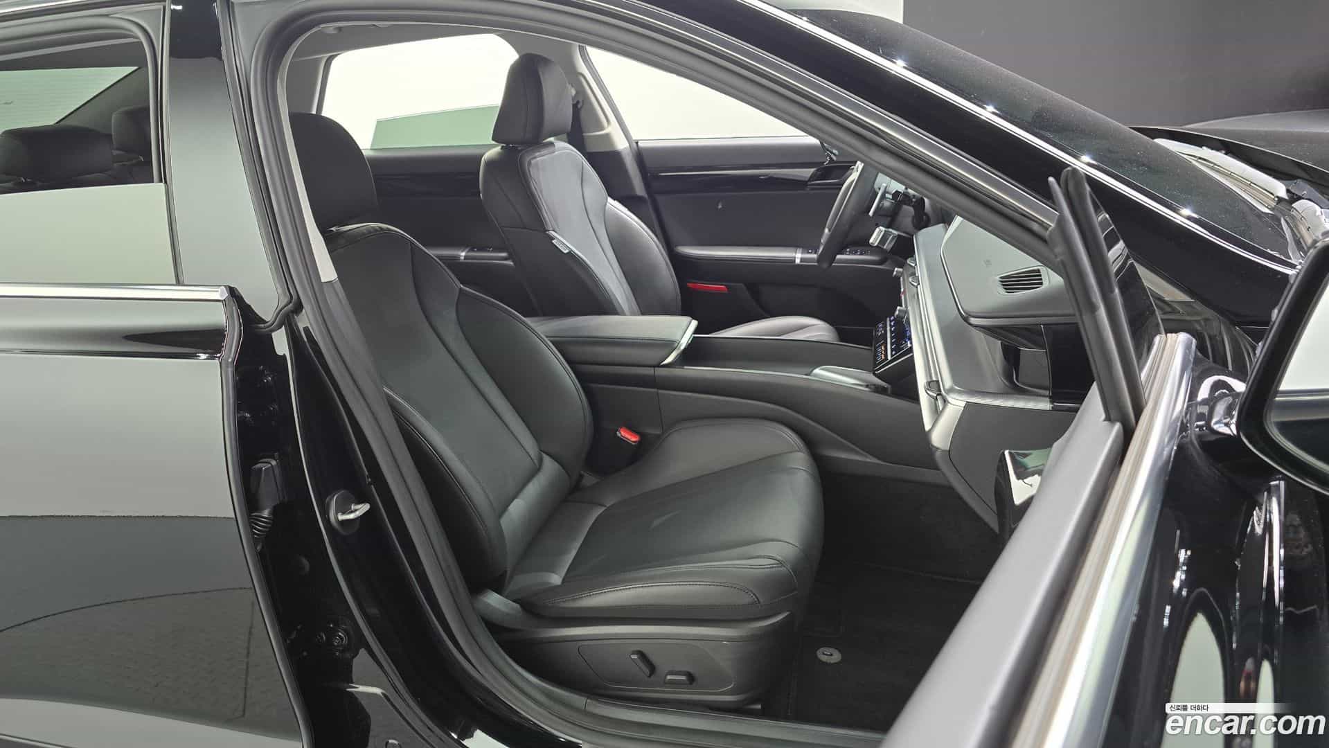 Grandeur Hyundai 2023.4-OPTION-016