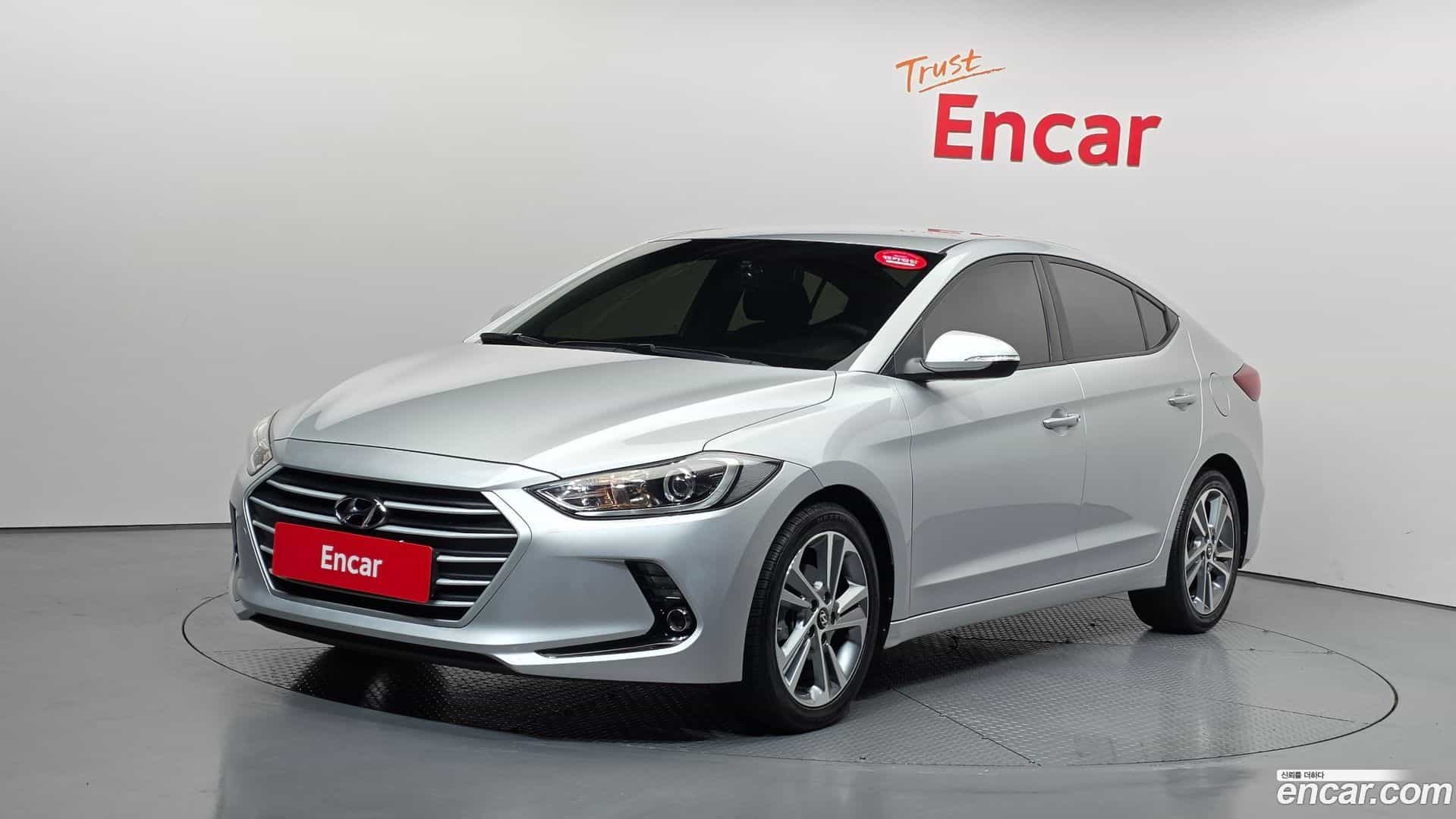AVANTE Hyundai 2017.4-OUTER-001
