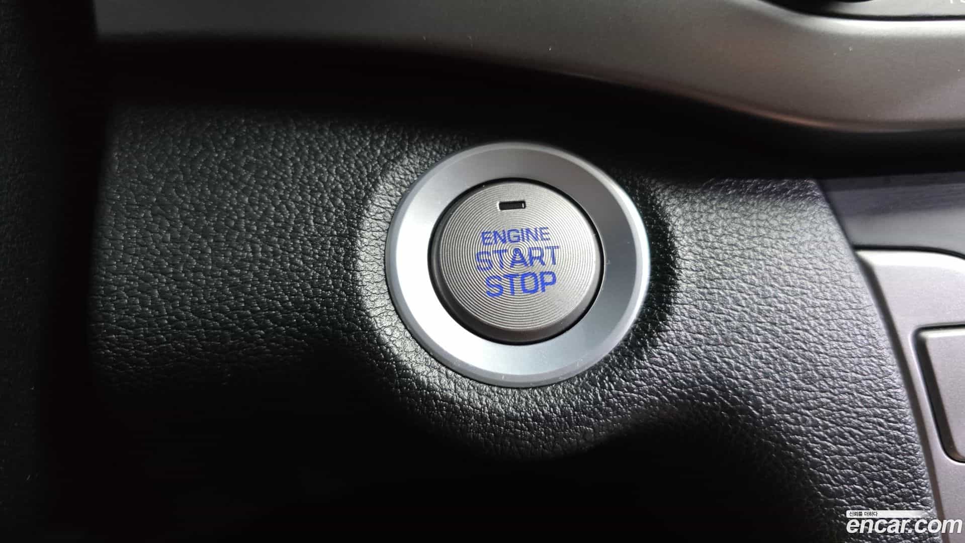 AVANTE Hyundai 2017.4-OPTION-020