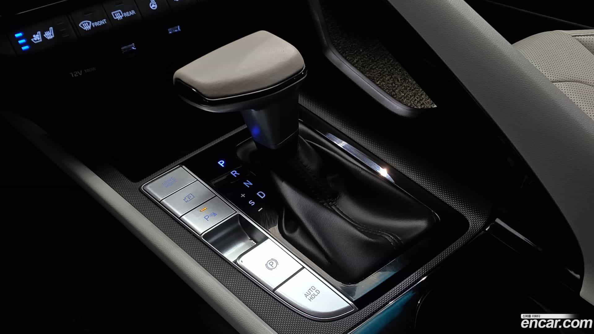 AVANTE Hyundai 2021.4-INNER-009