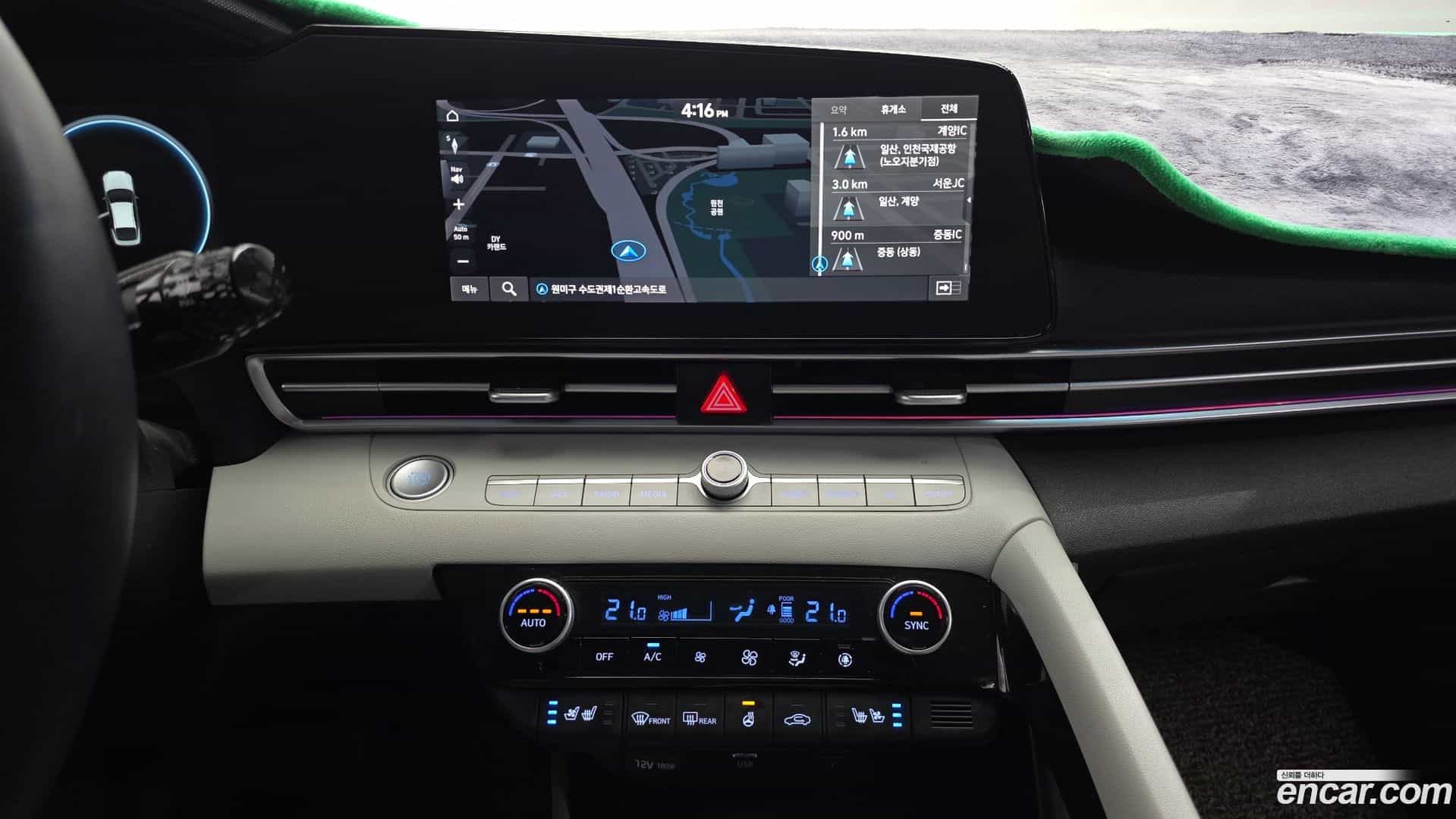 AVANTE Hyundai 2021.4-OPTION-019