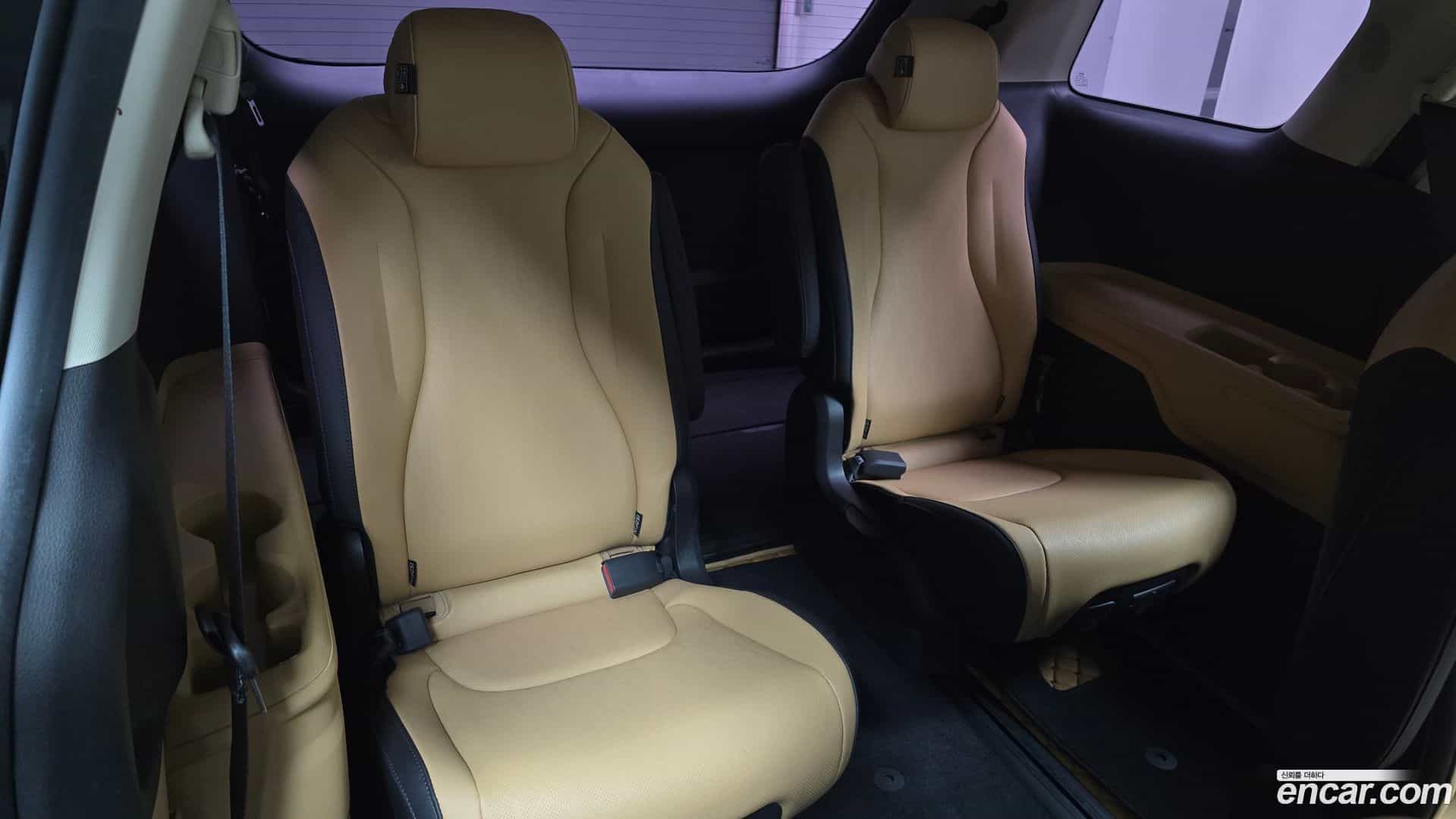 Canival Kia 2021.3-OPTION-016