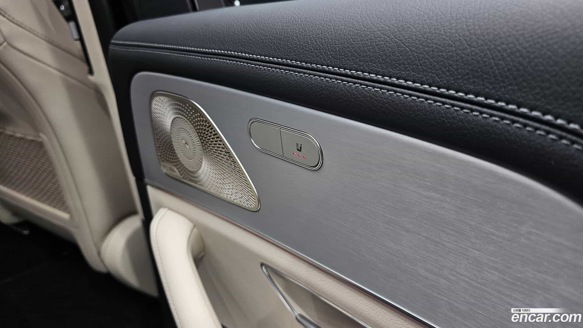 GLE-Class Mercedes-Benz 2023.11-OPTION-023