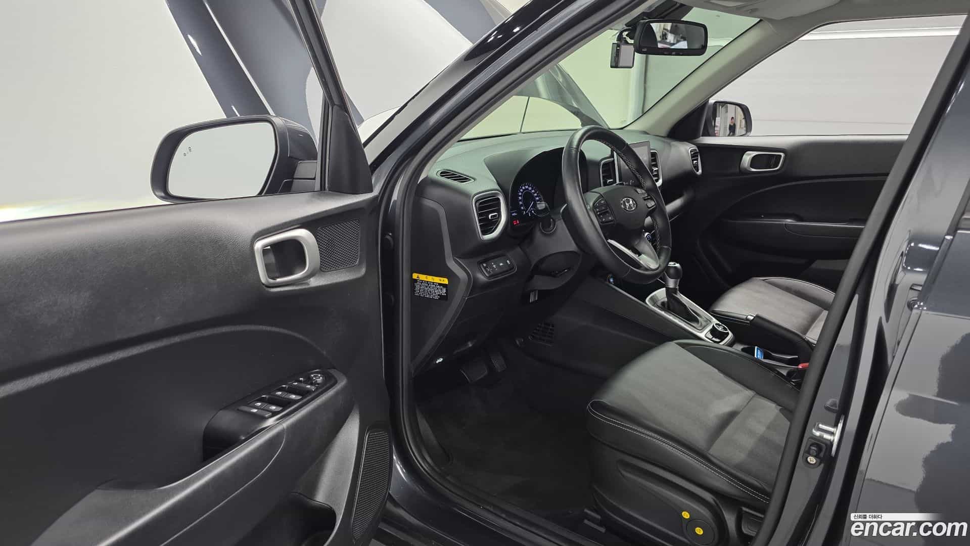 Venue Hyundai 2019.7-INNER-010