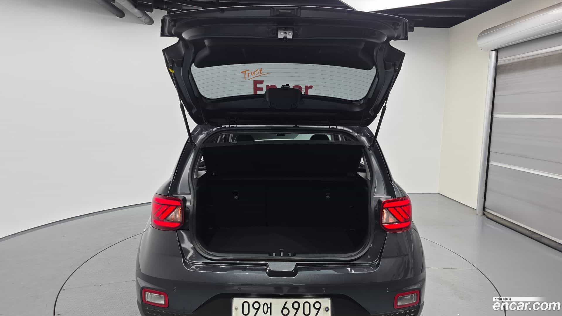 Venue Hyundai 2019.7-OPTION-024