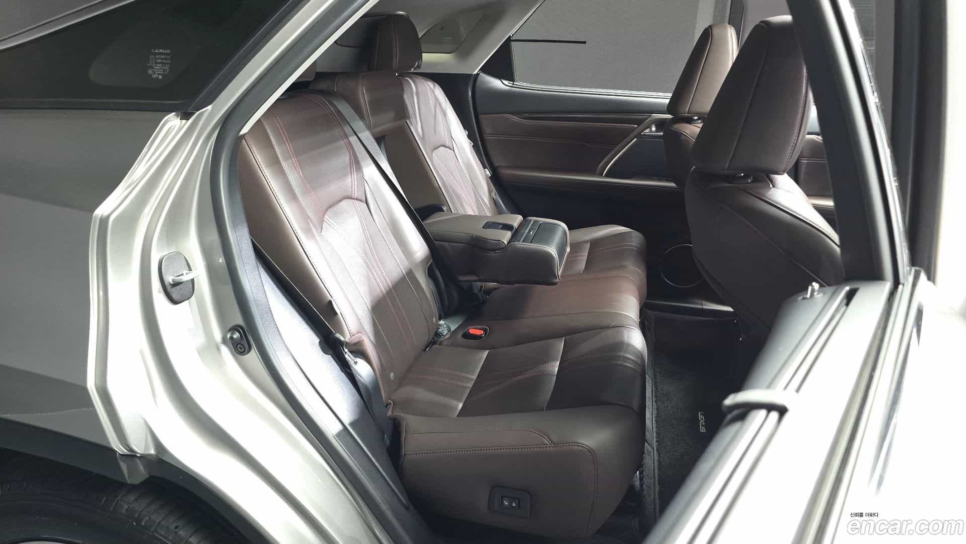 RX Lexus 2021.4-OPTION-016