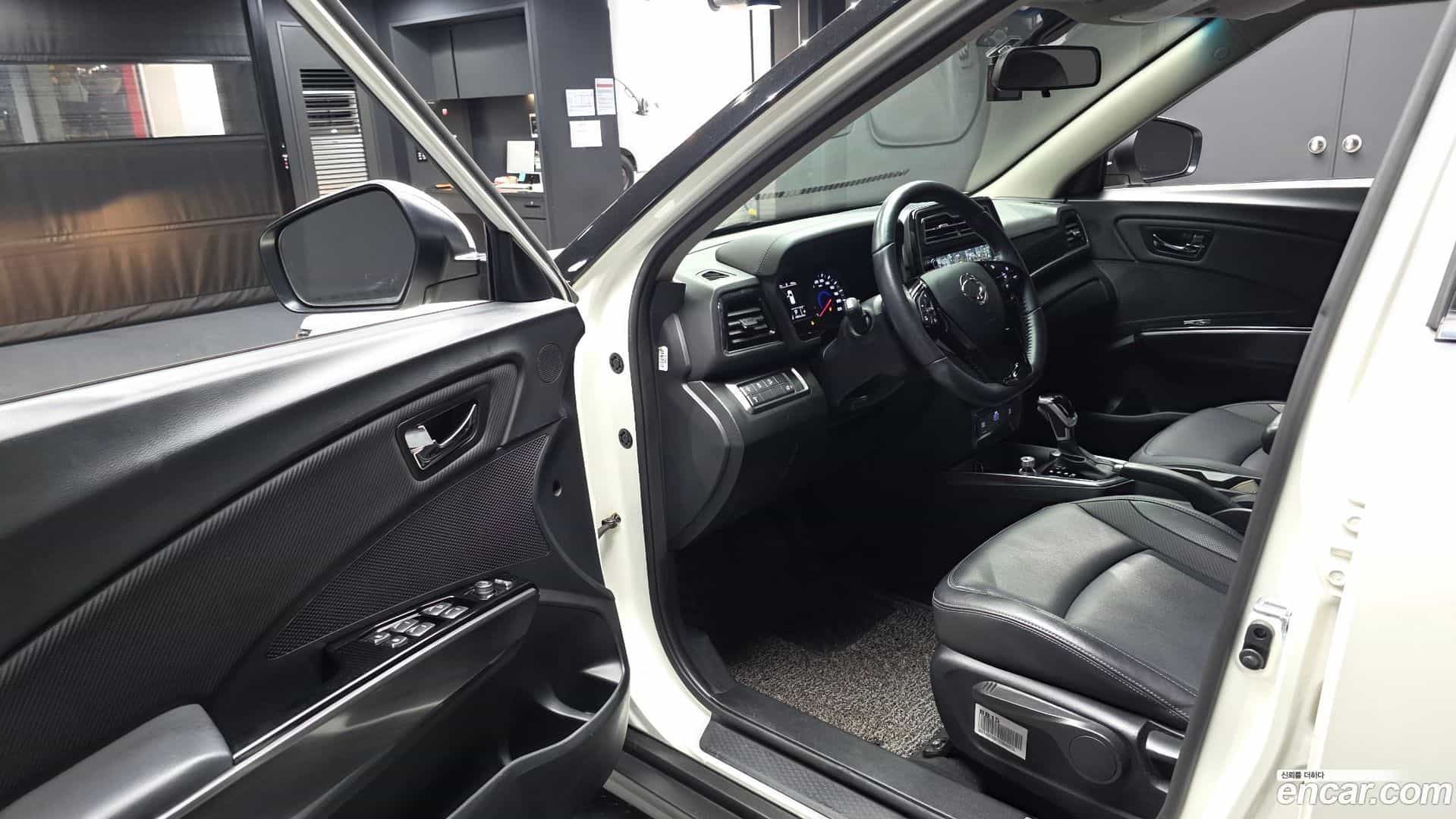 TIBOLI KG Mobility 2020.1-INNER-010