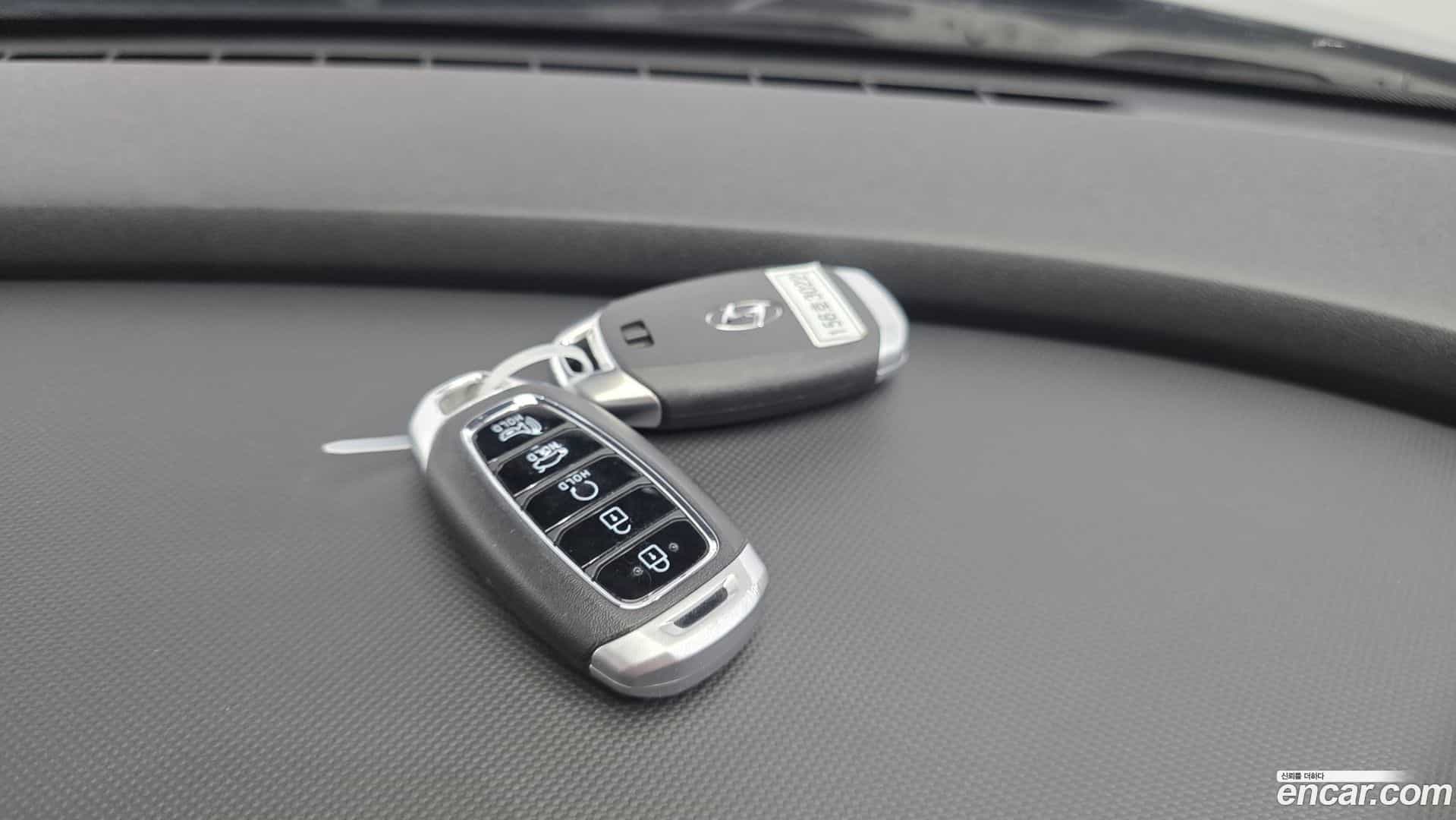 AVANTE Hyundai 2021.3-OPTION-021