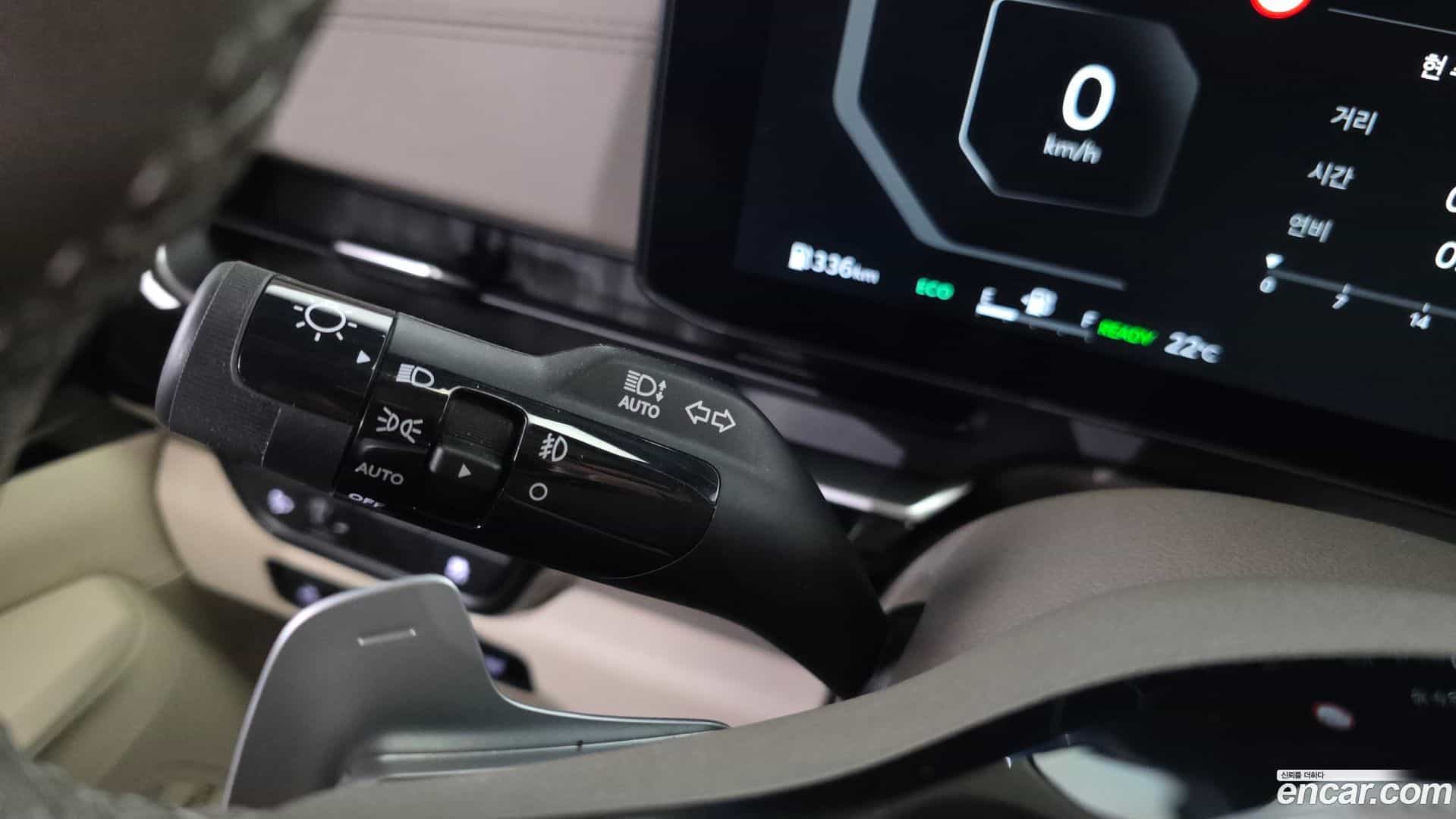 Canival Kia 2024.1-OPTION-049