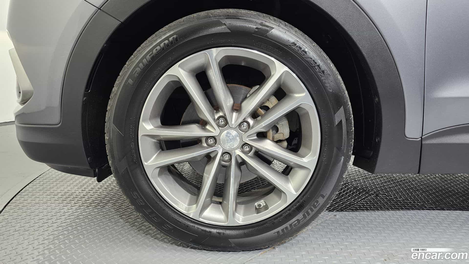 Santafe Hyundai 2016.6-OUTER-005