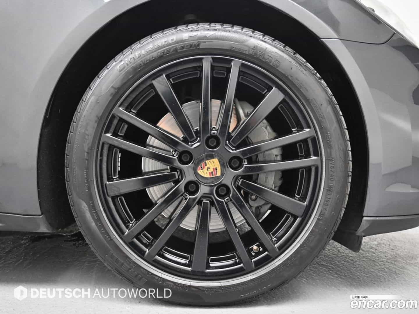 Panamera Porsche 2018.0-OUTER-005