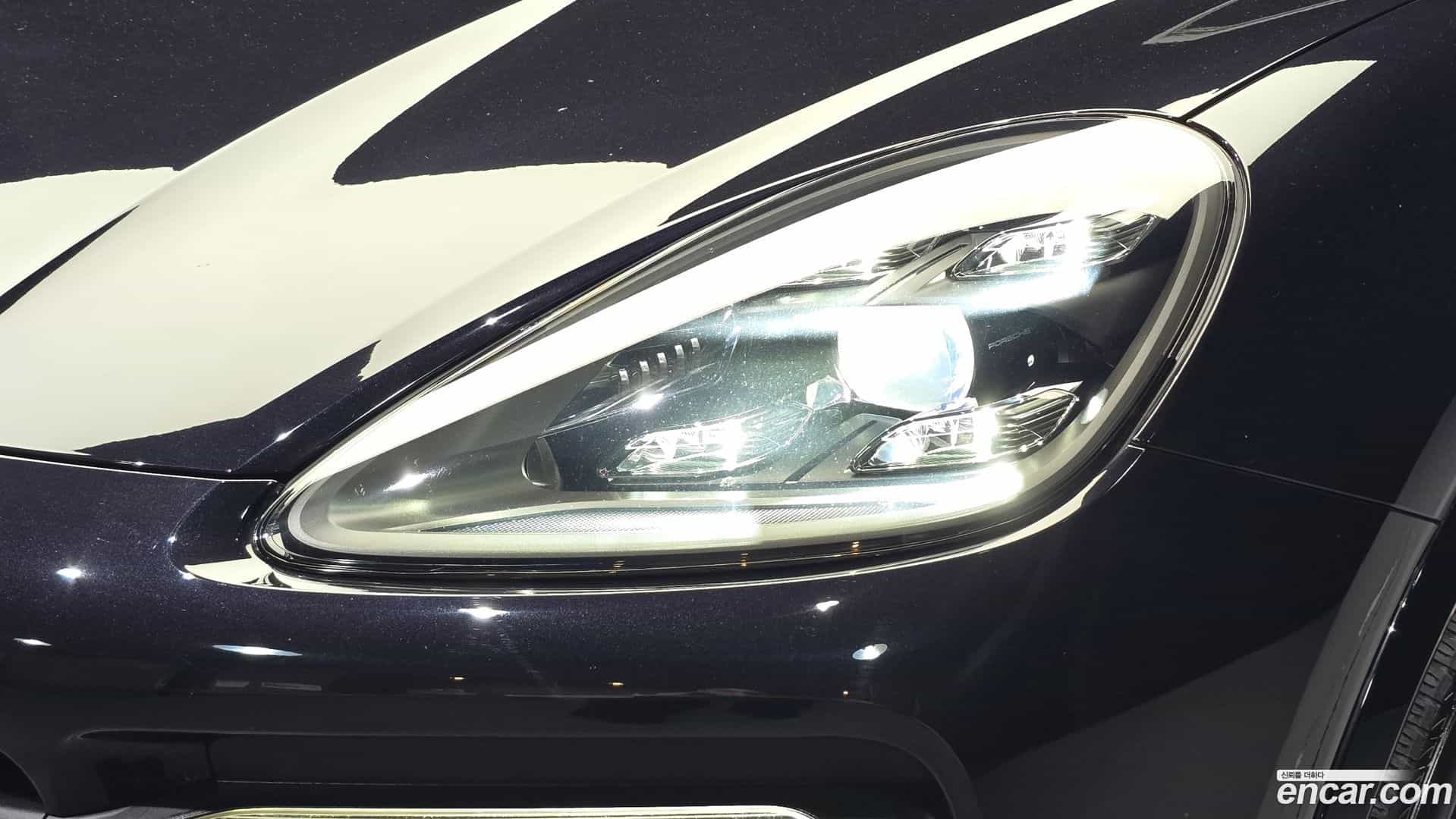 Cayenne Porsche 2020.11-OUTER-032