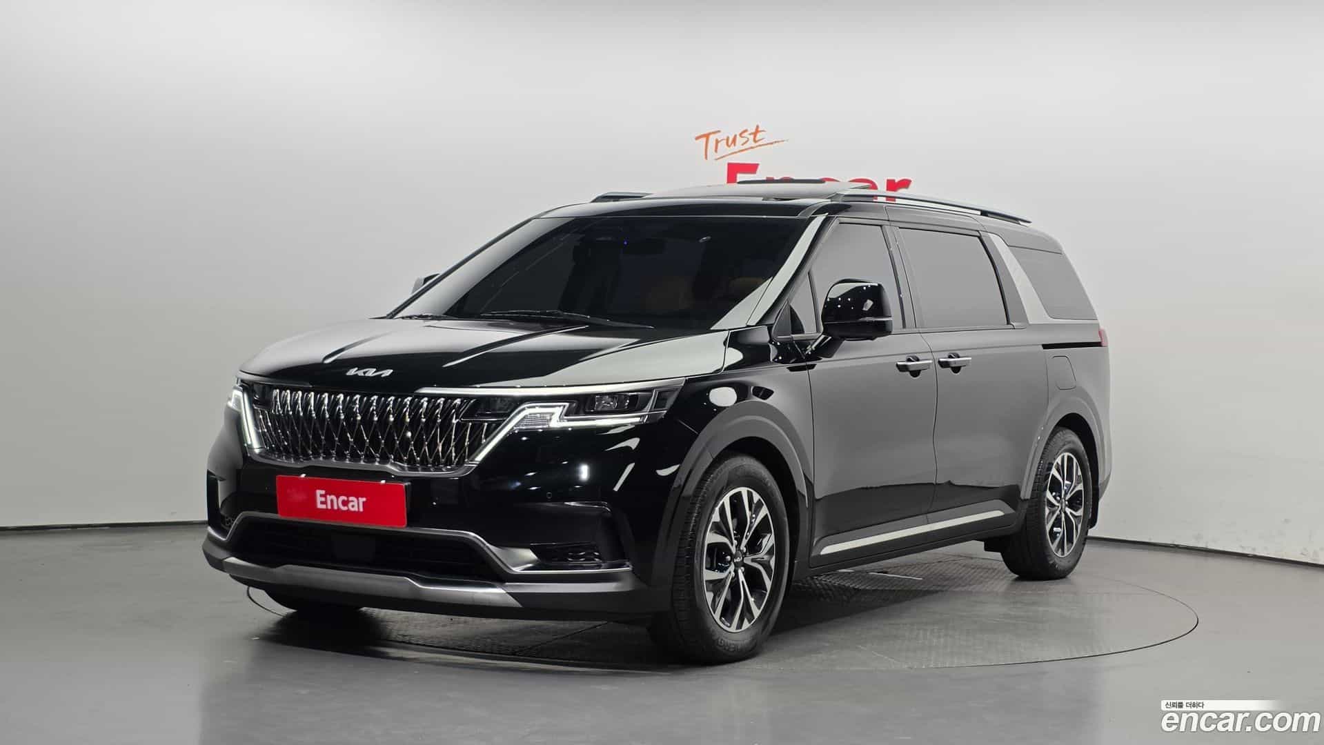 Canival Kia 2023.2-OUTER-001