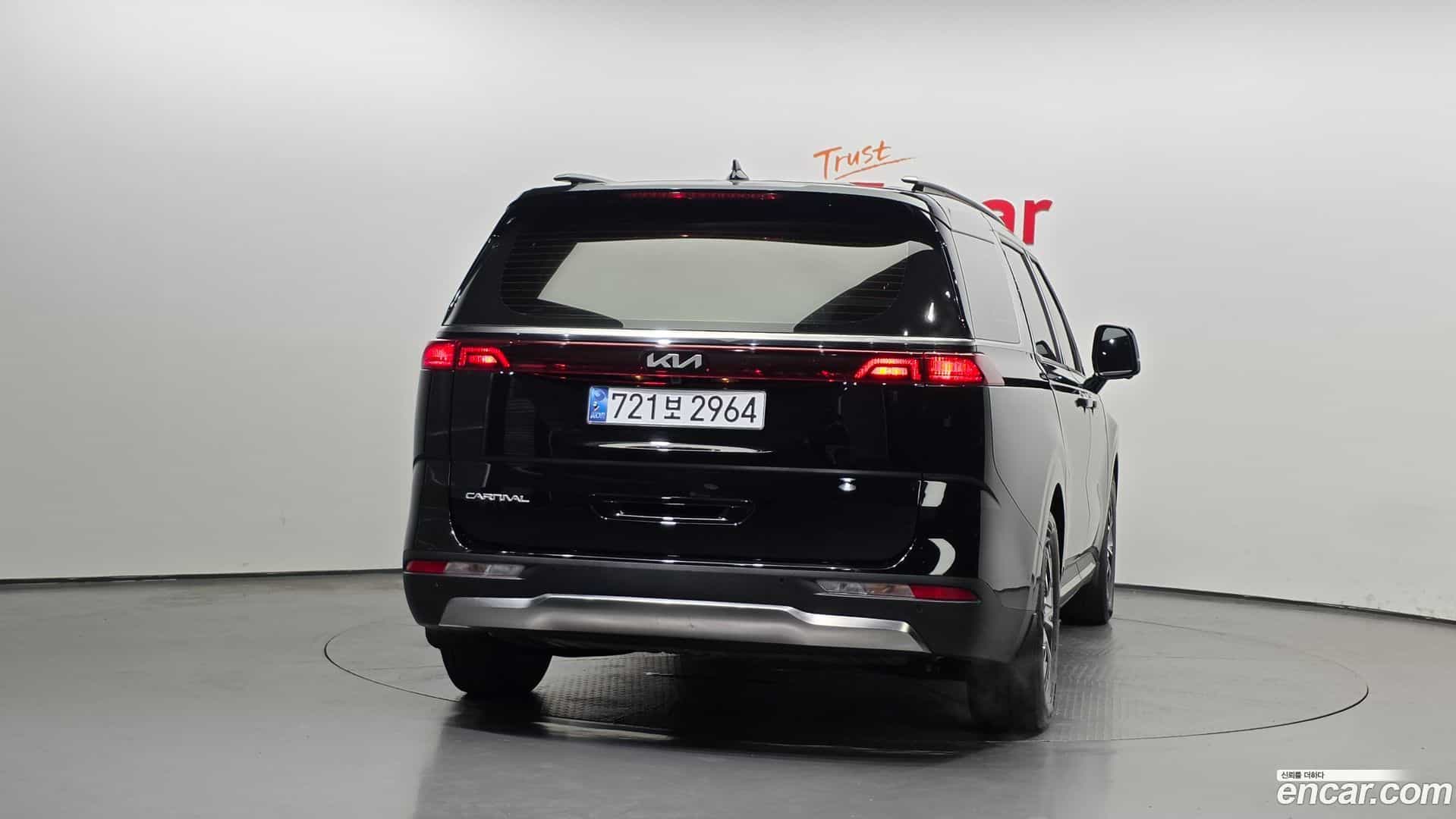 Canival Kia 2023.2-OUTER-004