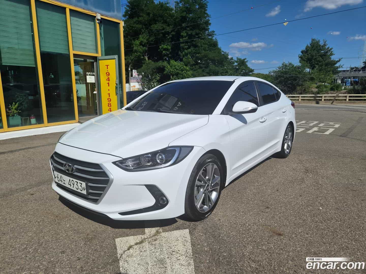 AVANTE Hyundai 2018.3-OUTER-001