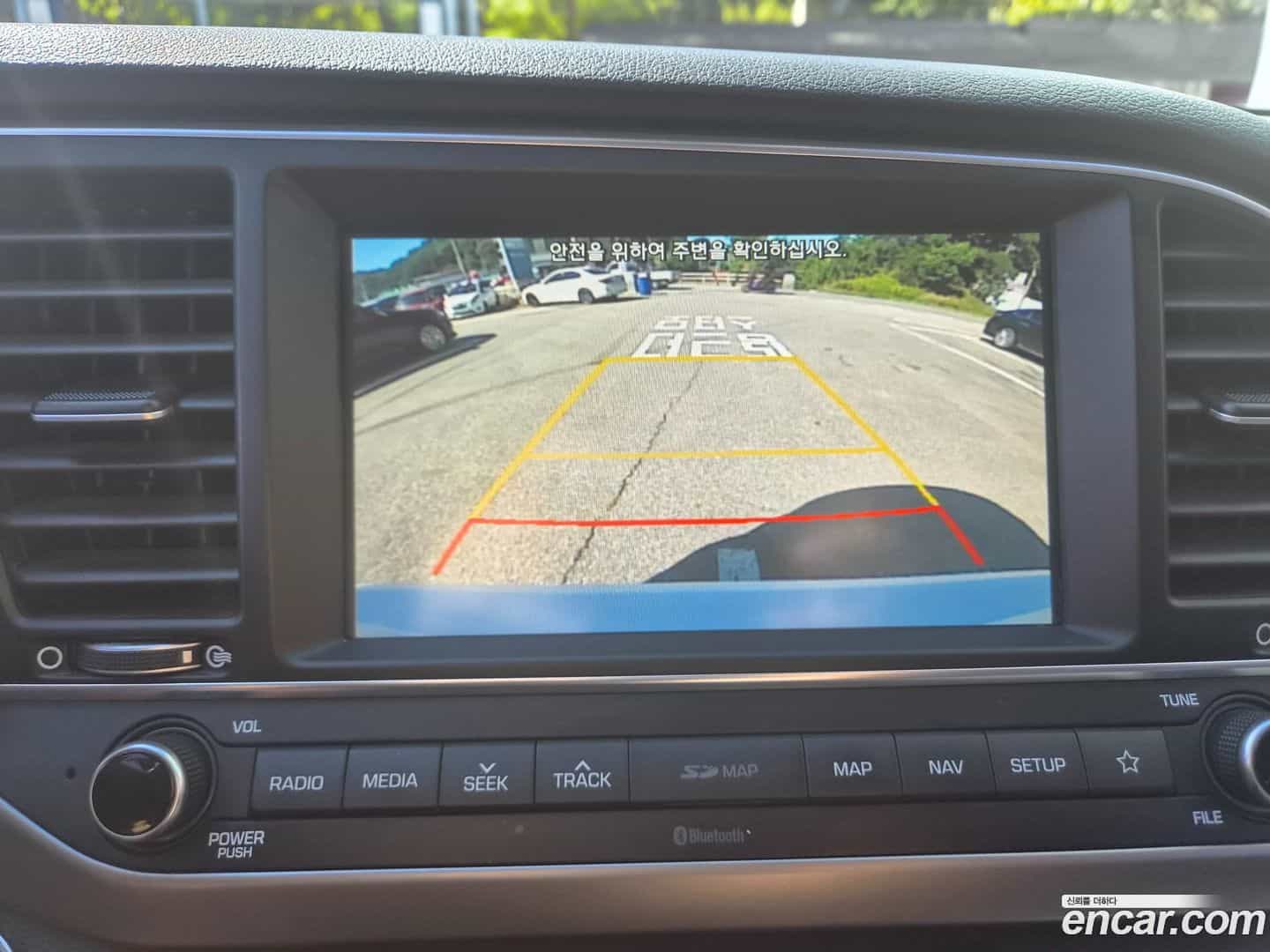 AVANTE Hyundai 2018.3-OPTION-017