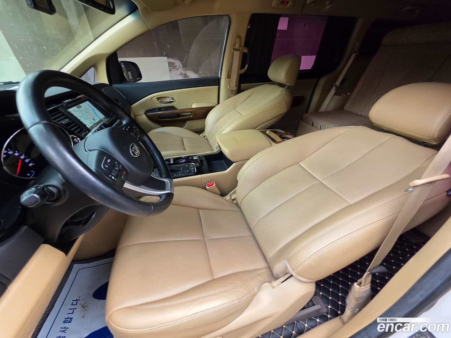 Canival Kia 2015.10-INNER-009