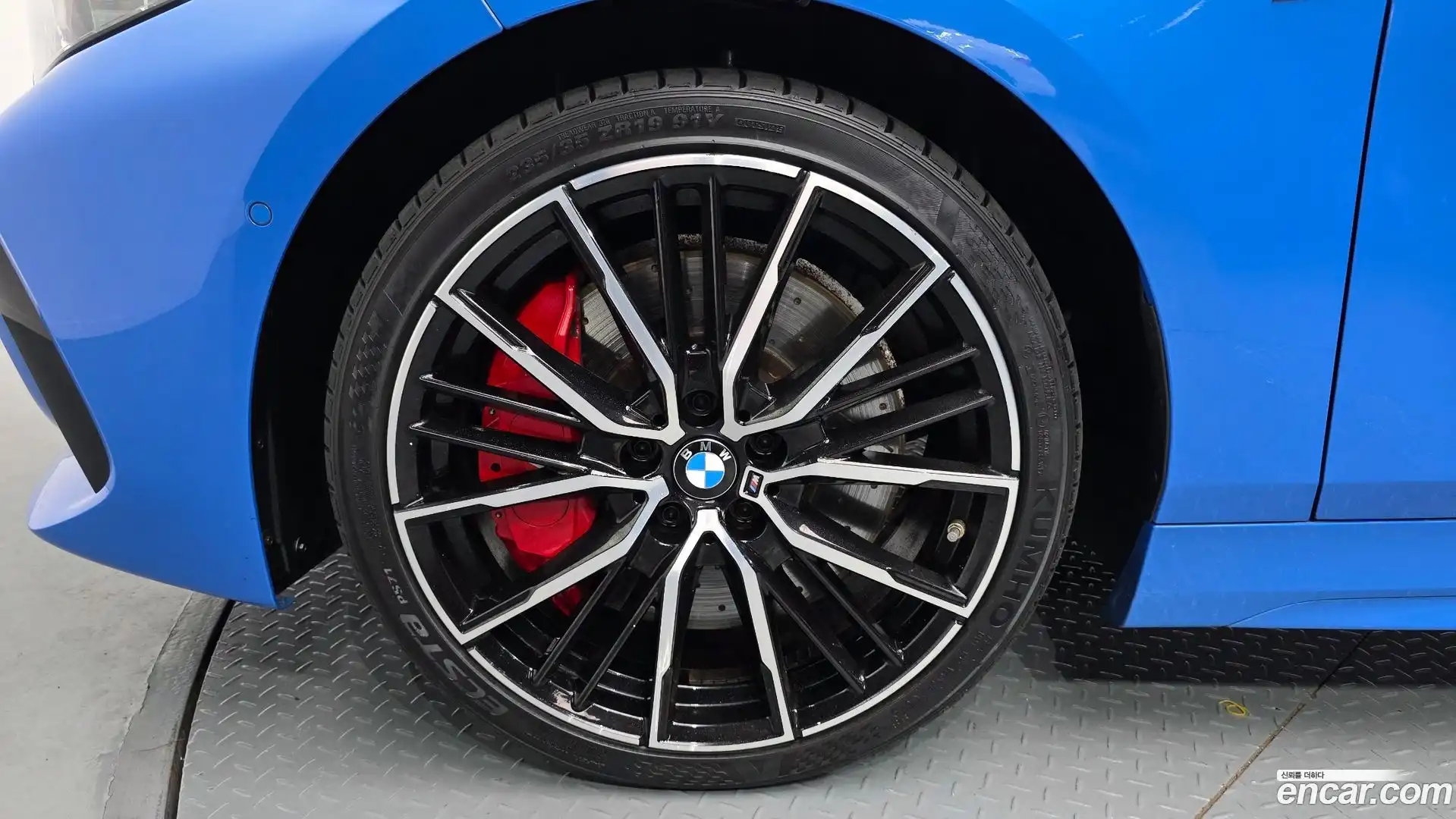 1-Series BMW 2020.0-OUTER-005
