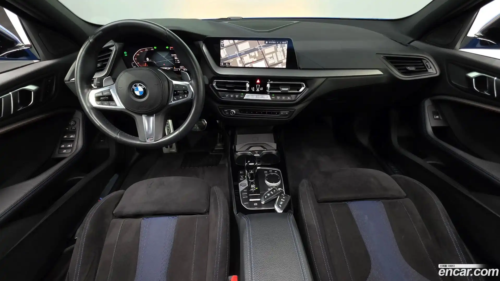 1-Series BMW 2020.0-INNER-007