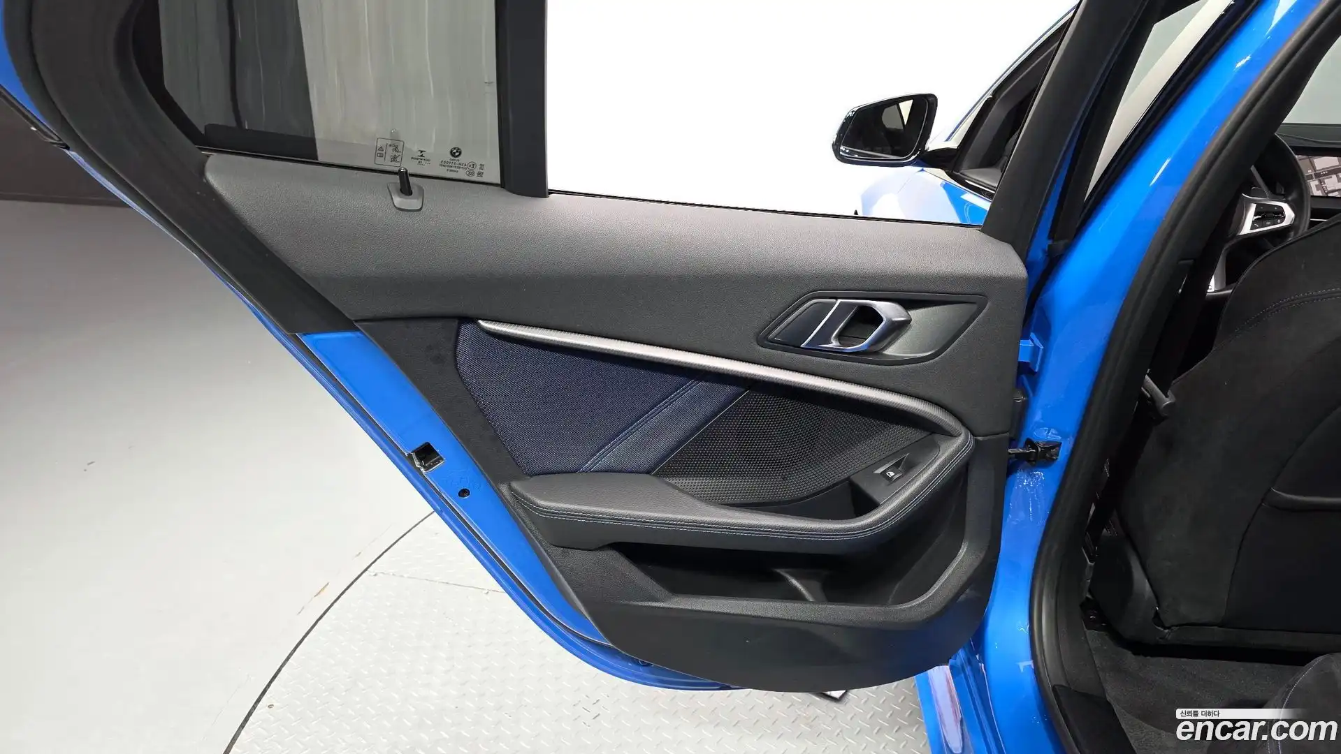 1-Series BMW 2020.0-INNER-035