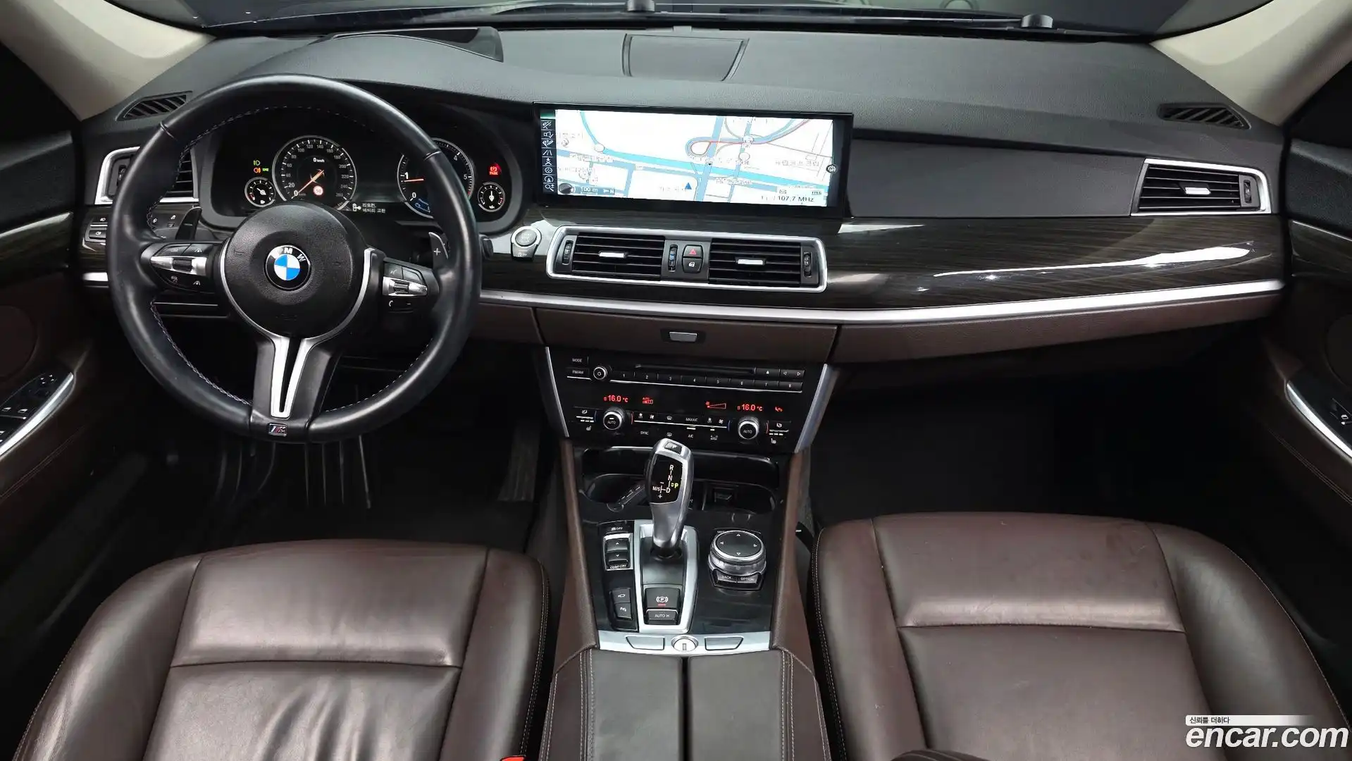 Gran Turismo BMW 2015.6-INNER-007