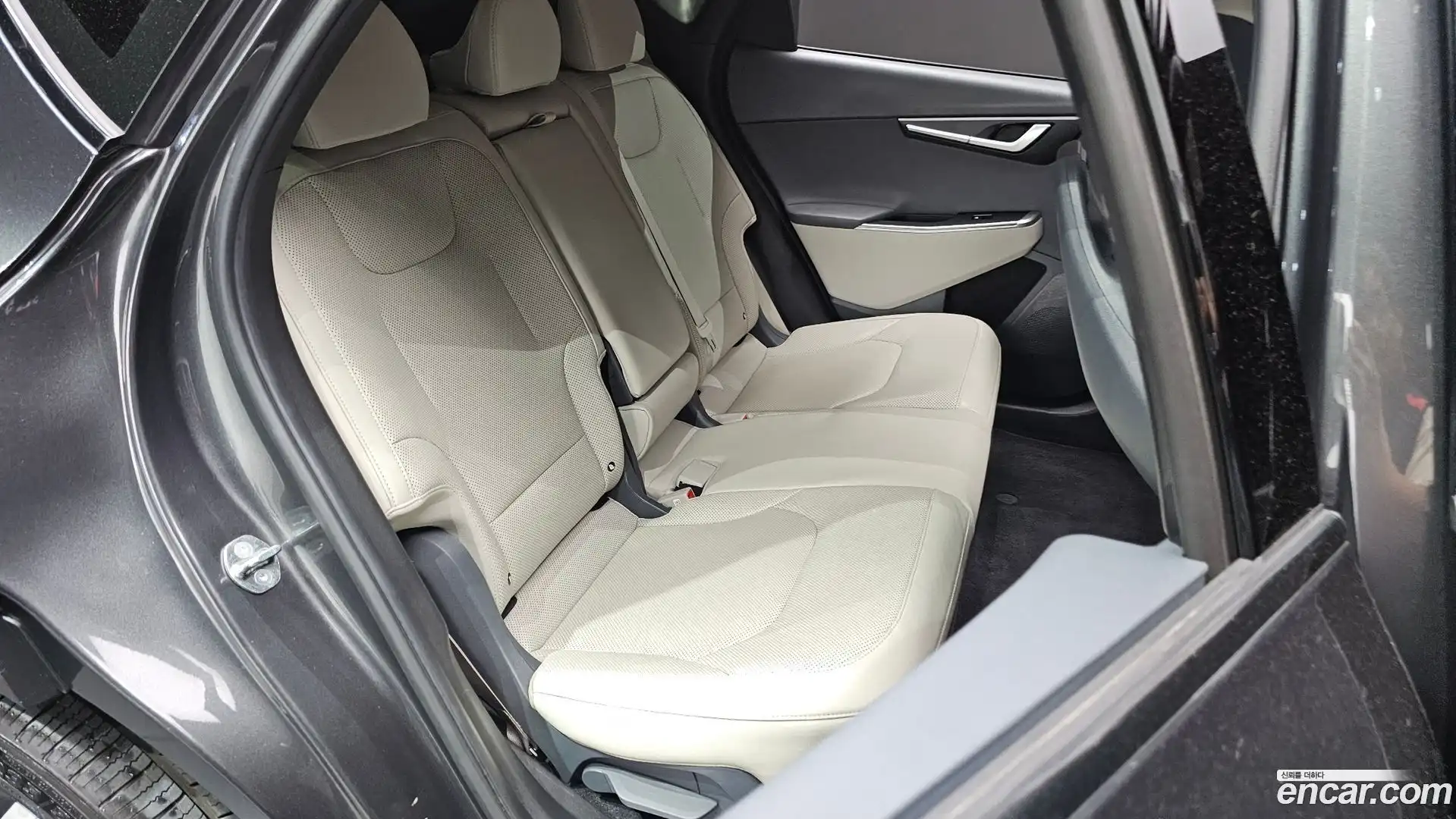 EV6 Kia 2023.6-OPTION-021