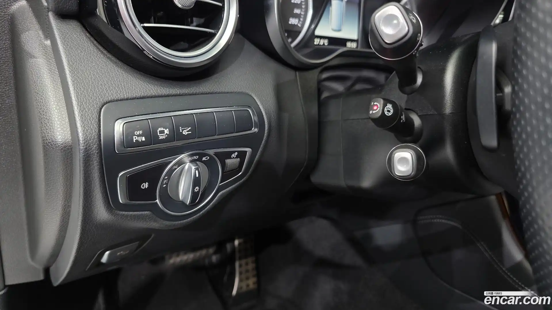GLC-Class Mercedes-Benz 2019.10-OPTION-018