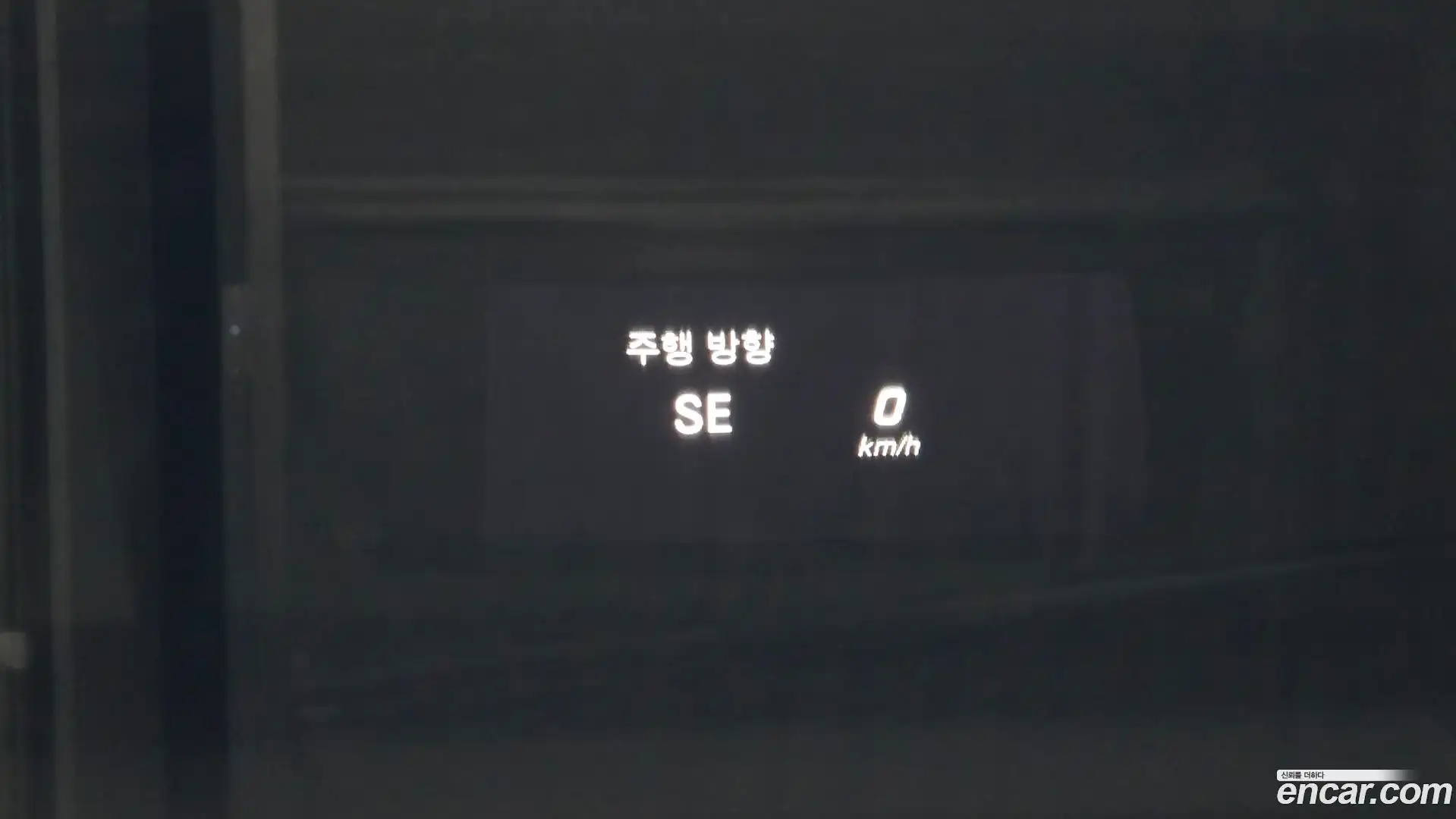 GLC-Class Mercedes-Benz 2019.10-OPTION-019